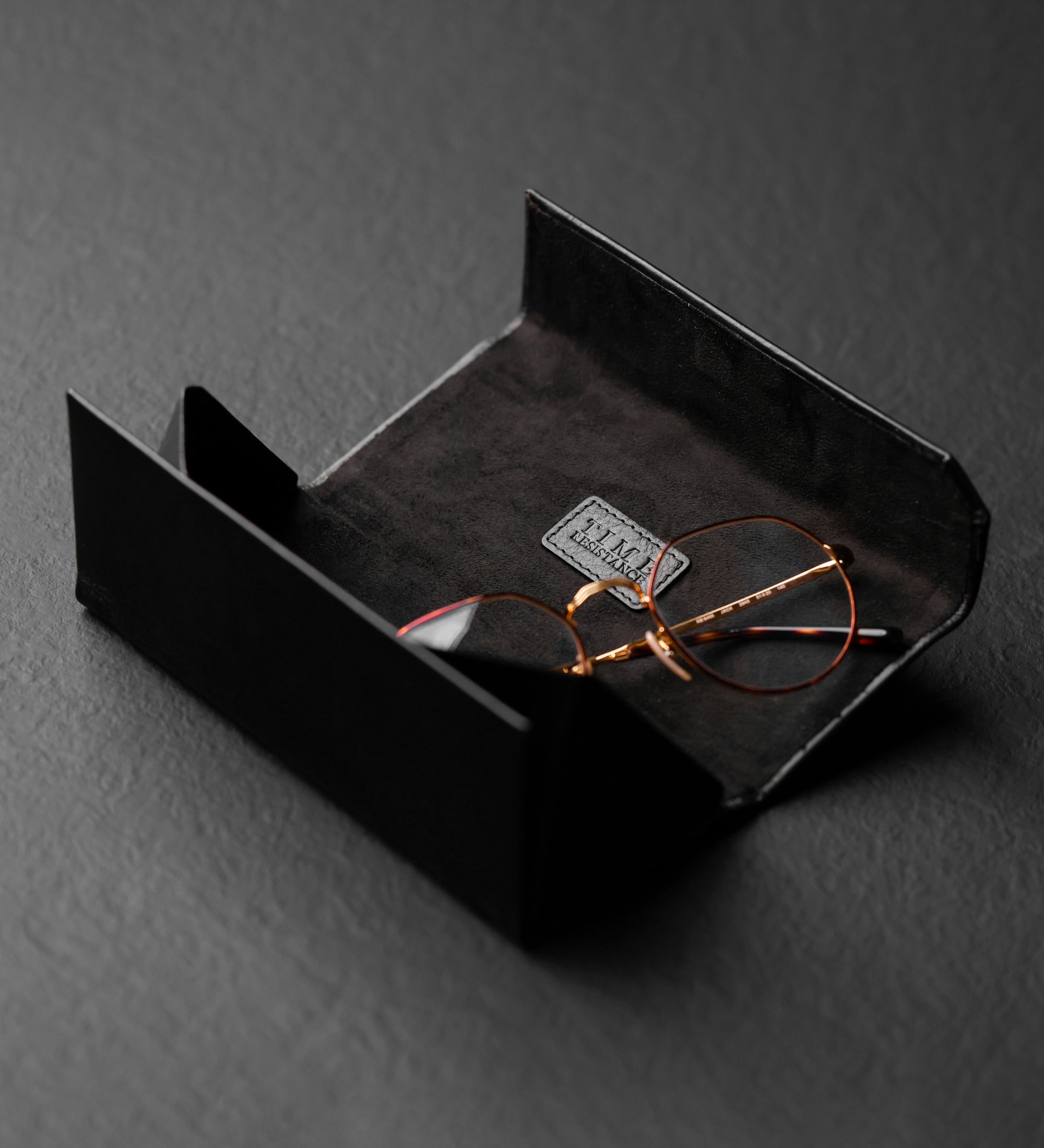 Brillenetui aus Leder - The Riddle of the Sands