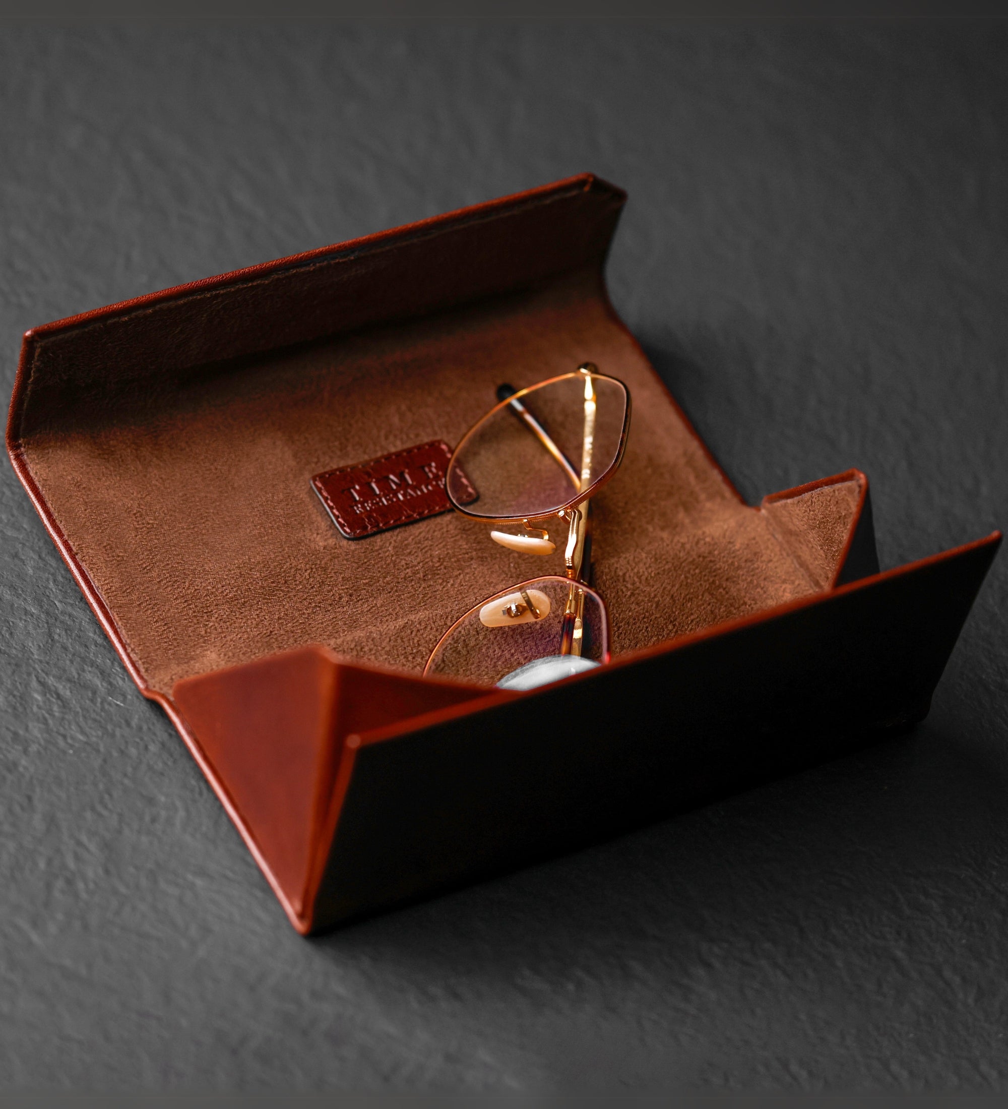 Brillenetui aus Leder - The Riddle of the Sands