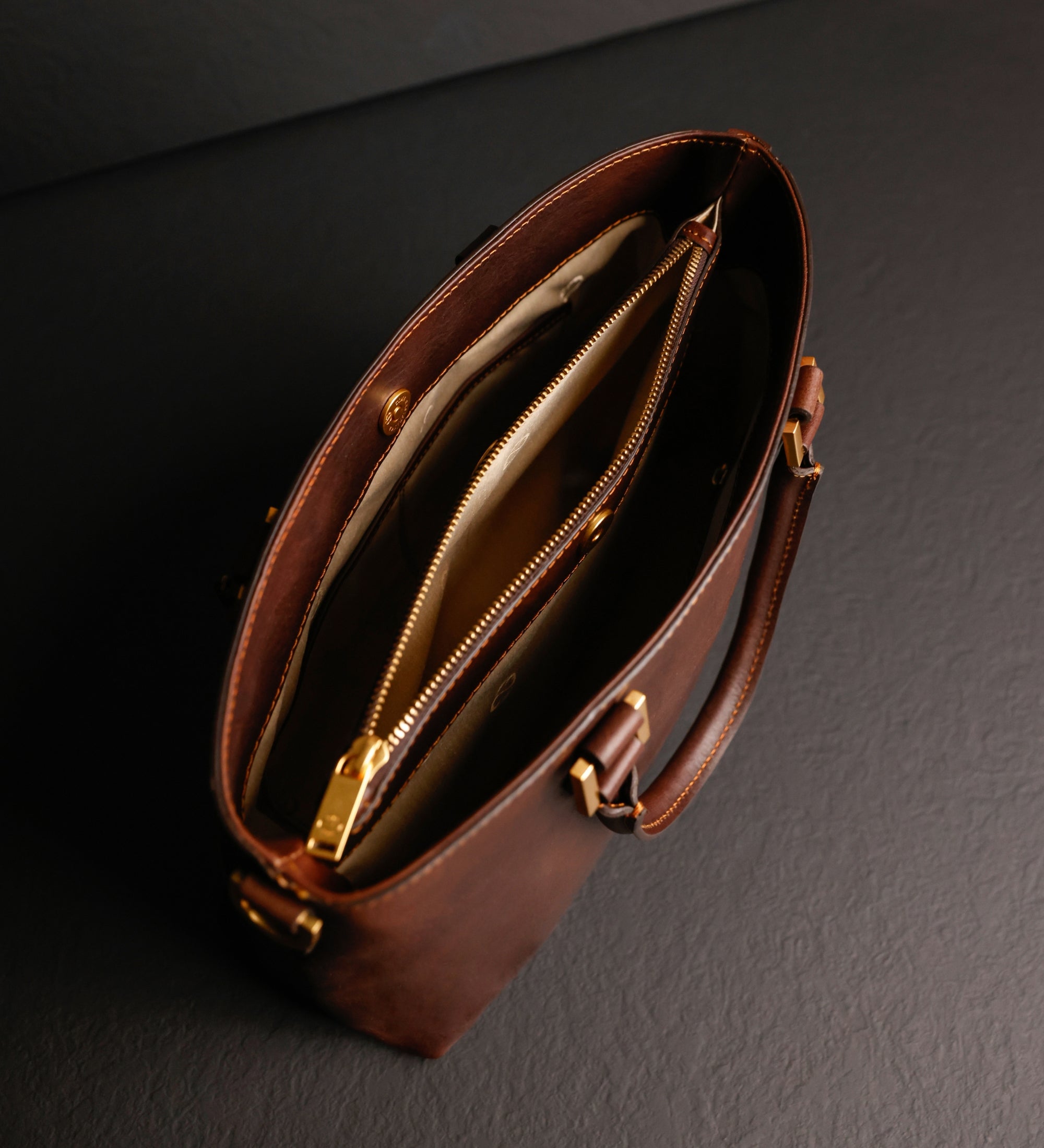 Damen Handtasche Schultertasche aus Leder - Camilla