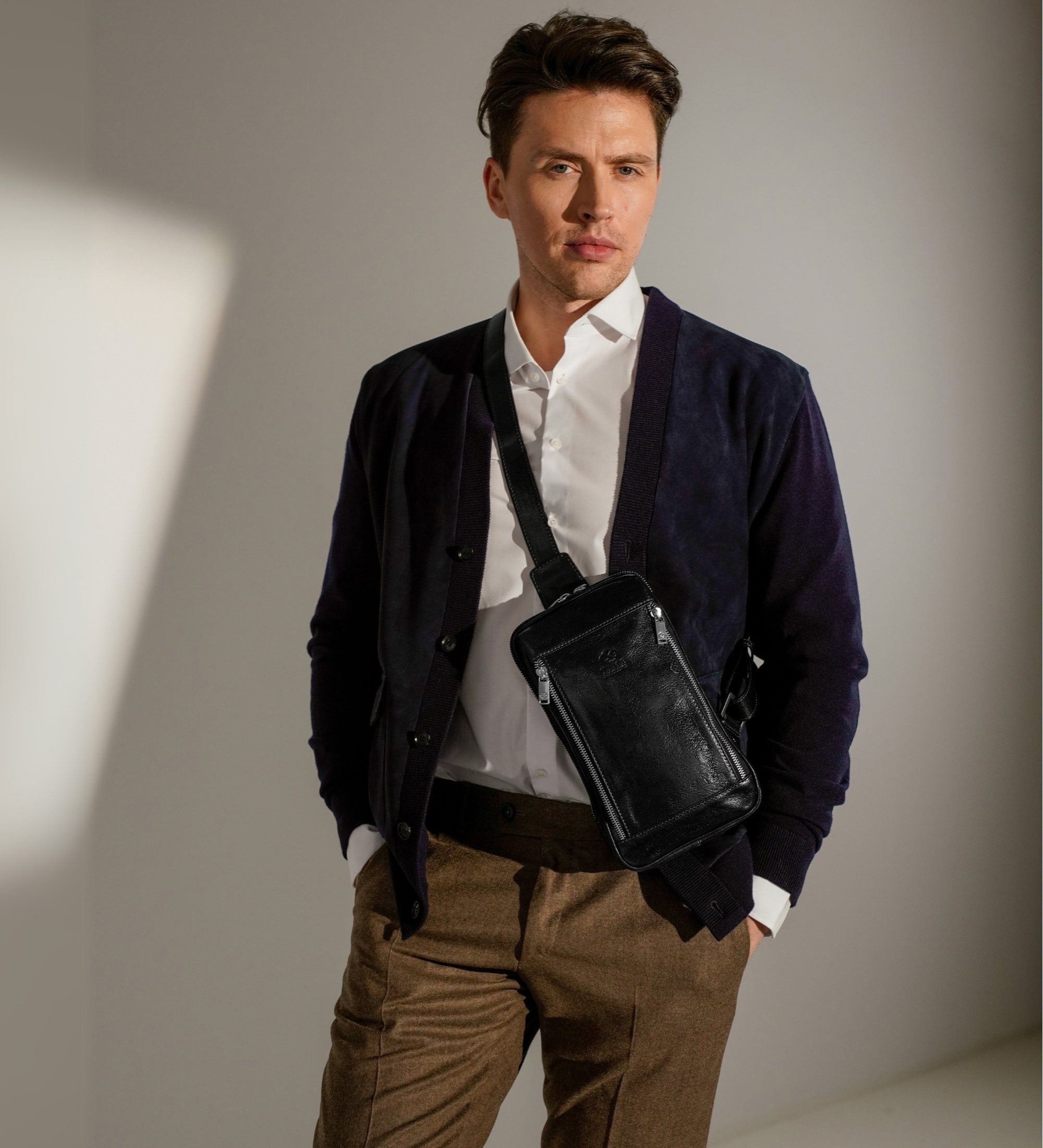 Sling Bag Brusttasche aus Leder - Kim
