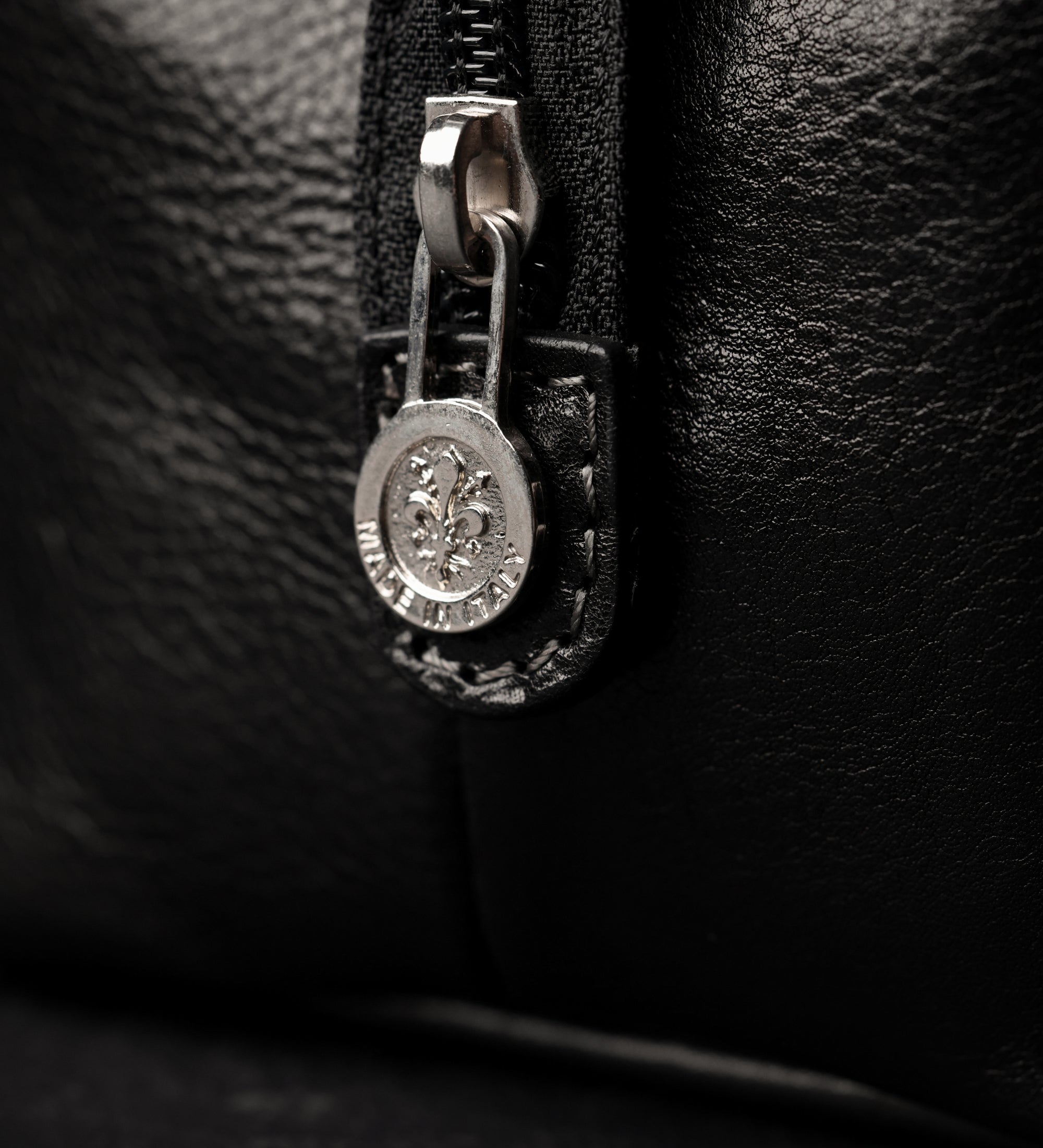 Kosmetiktasche aus Leder für Damen - Four Past Midnight