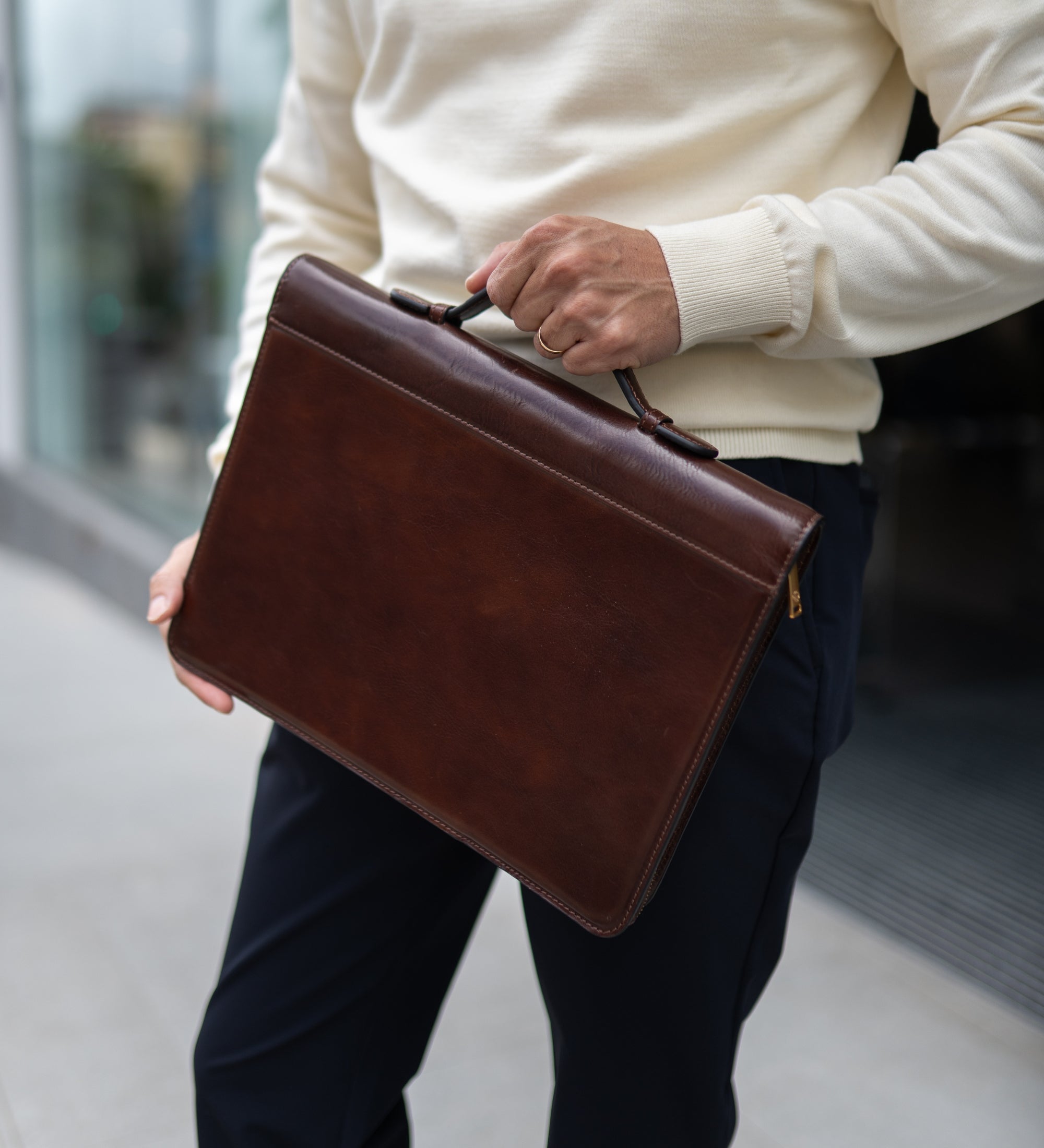 Portfolio aus Leder mit Ordner - Joy in the Morning