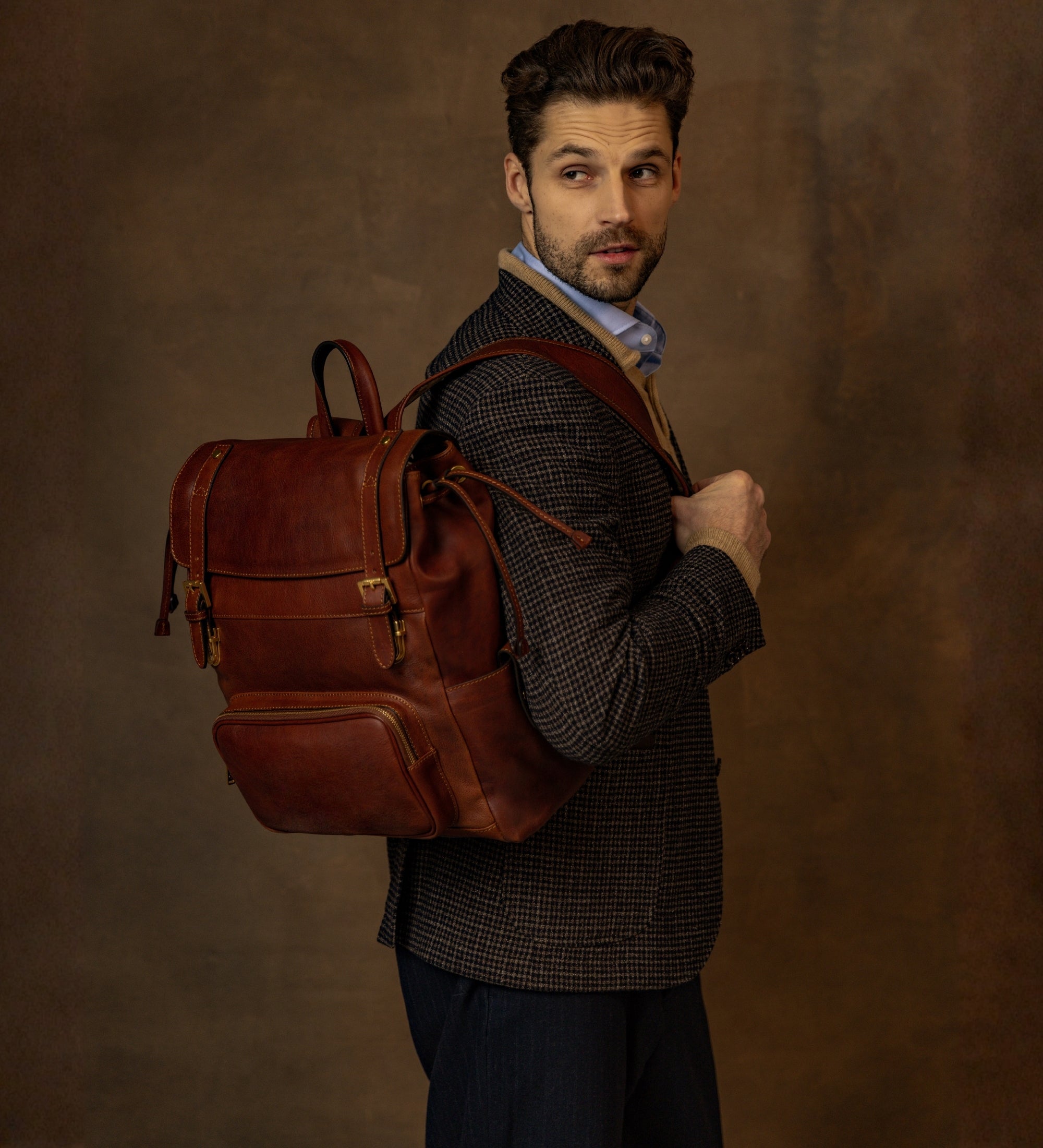 Rucksack aus Leder - The Good Earth