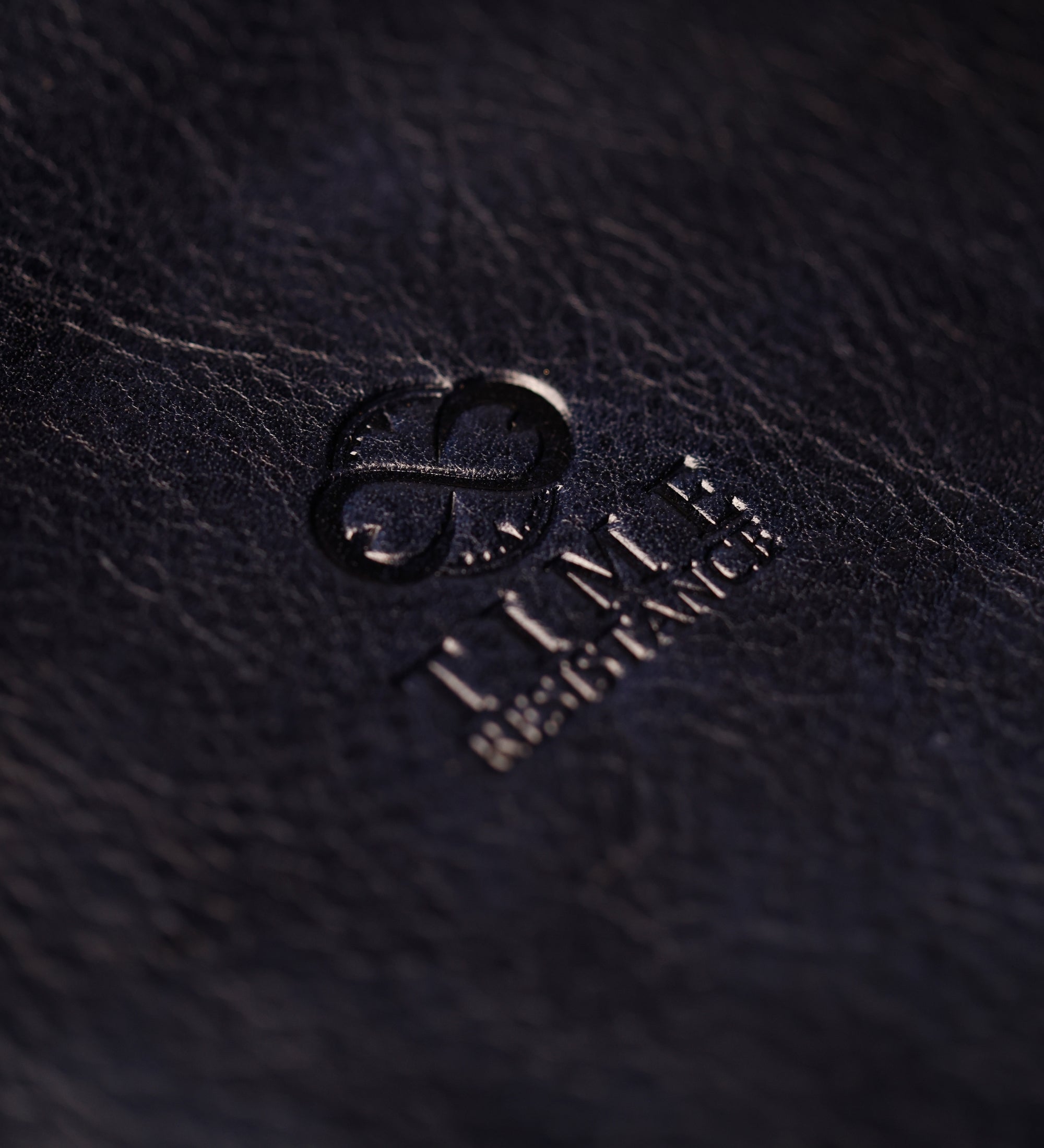 Kosmetiktasche aus Leder für Damen, Kulturbeutel - All the Kings Men