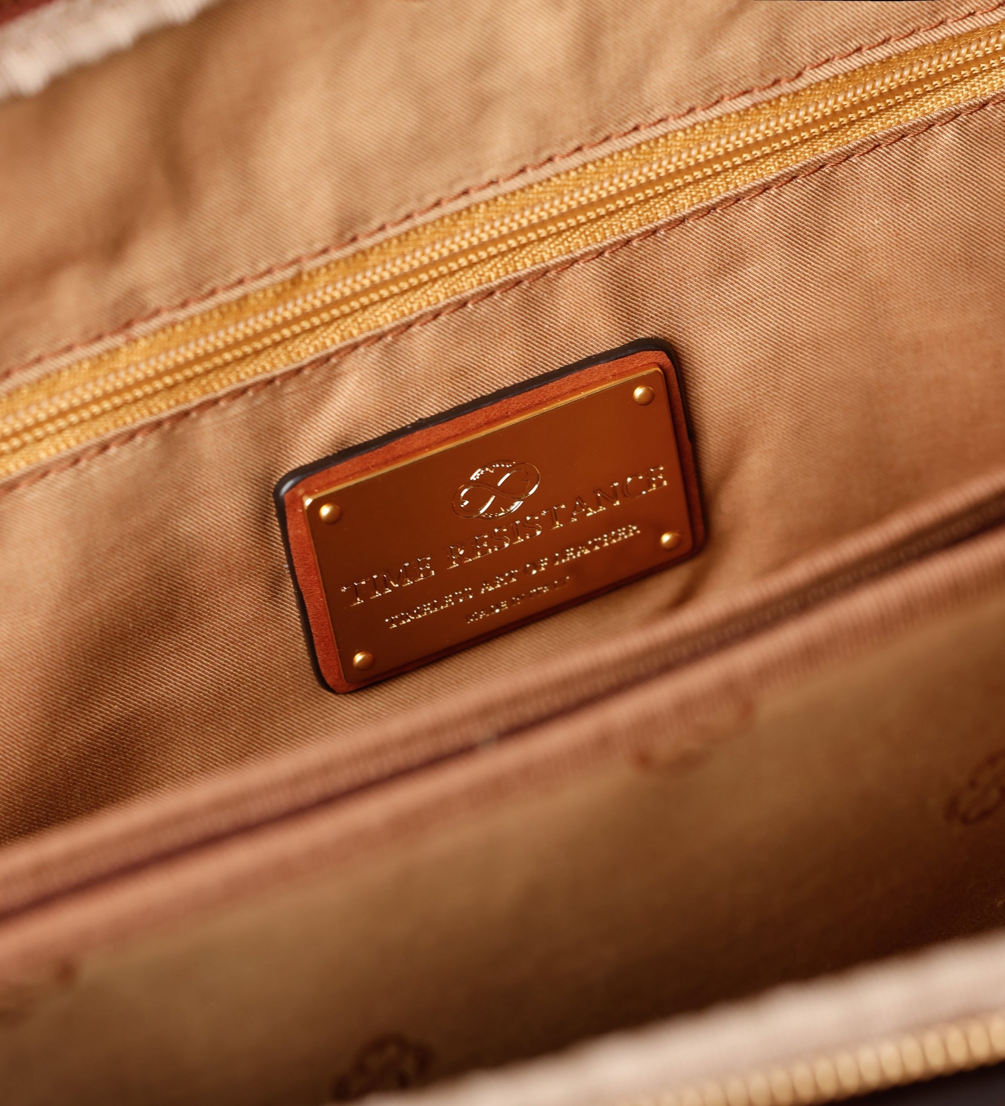 Aktentasche aus Leder für Damen, Laptoptasche - Brave New World