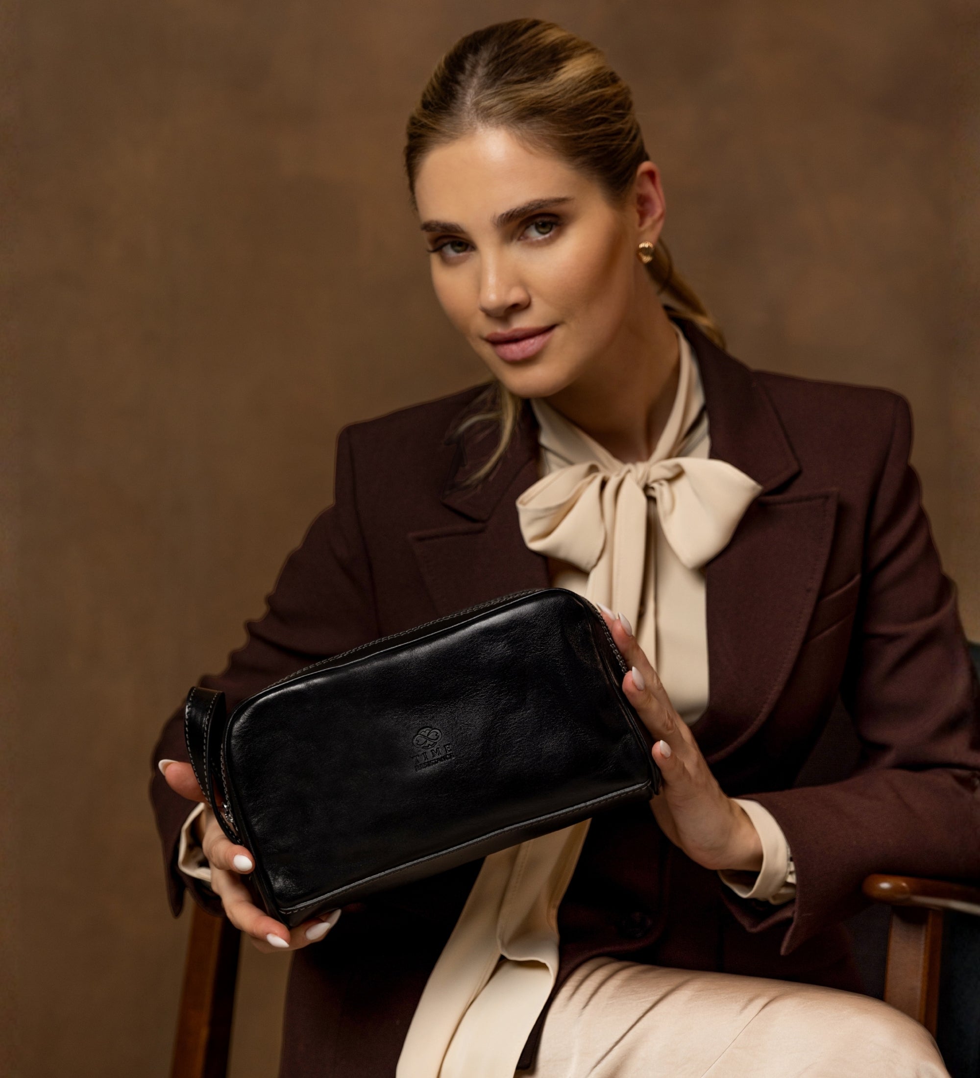 Kosmetiktasche aus Leder für Damen, Kulturbeutel - All the Kings Men