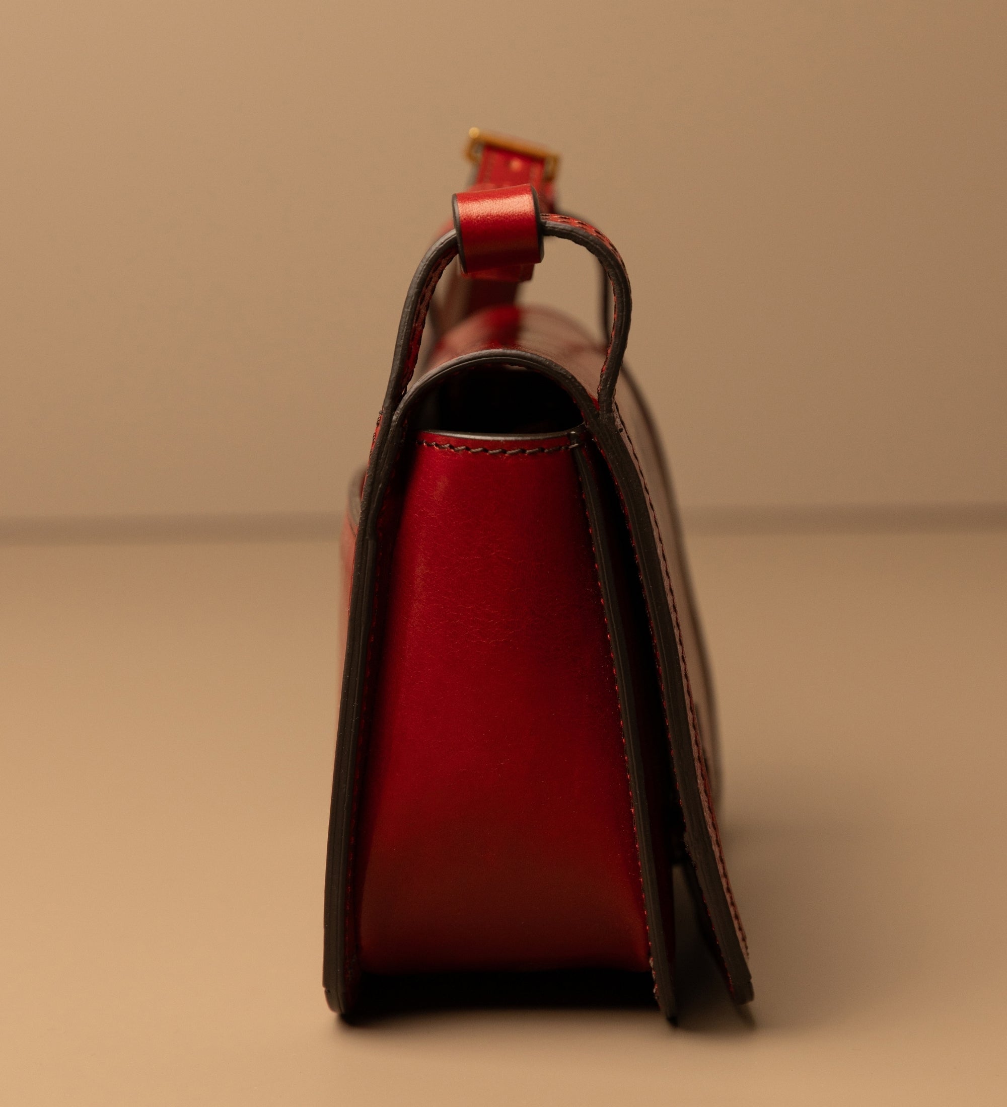 Umhängetasche aus Leder für Damen - Il Piacere