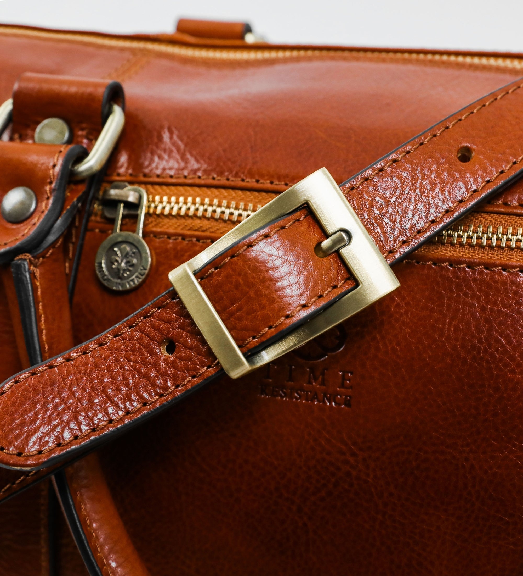 Kleine Reisetasche aus Leder für Damen - The Ambassadors