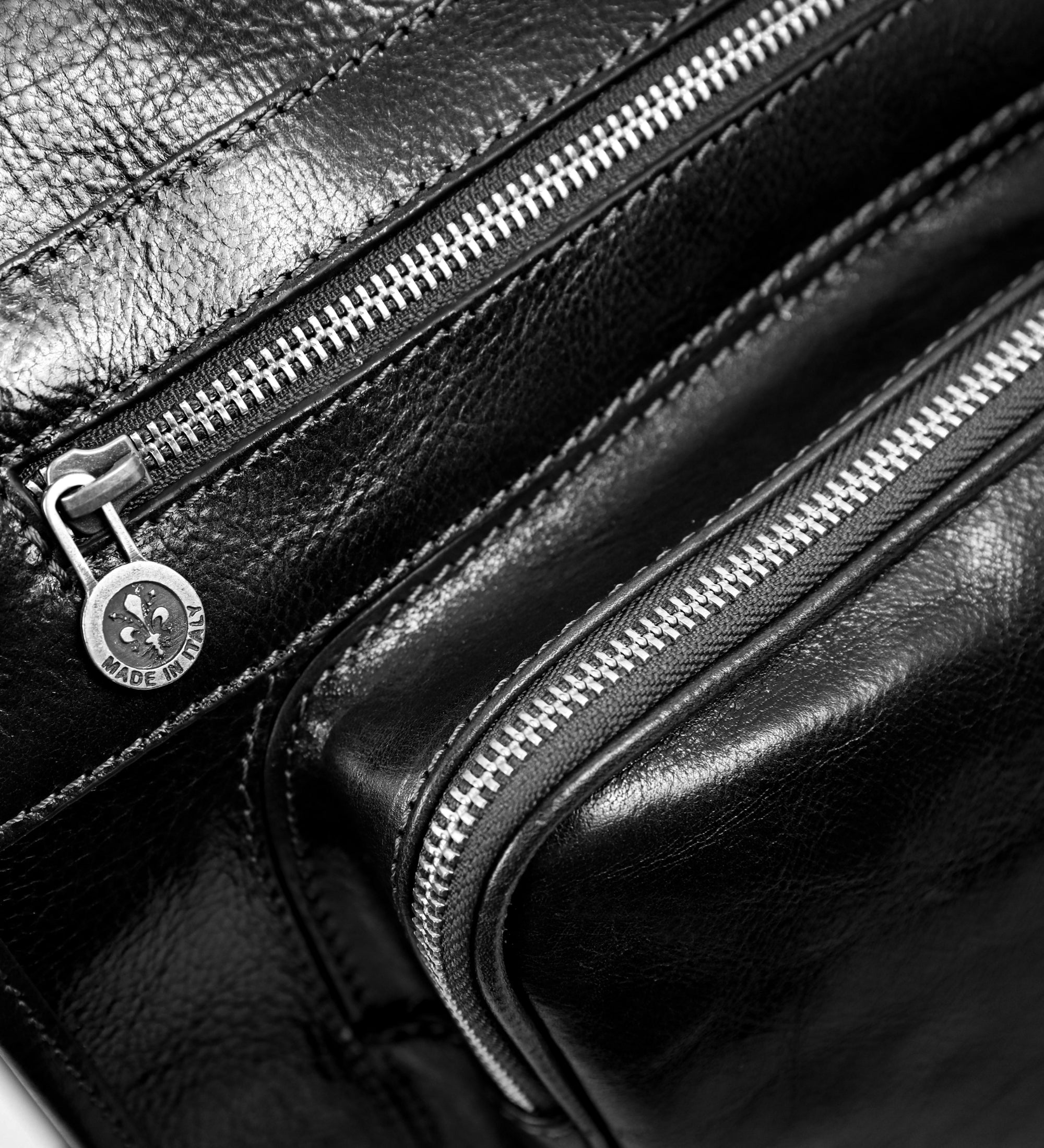 Kleidersack aus Leder - The Big Sleep