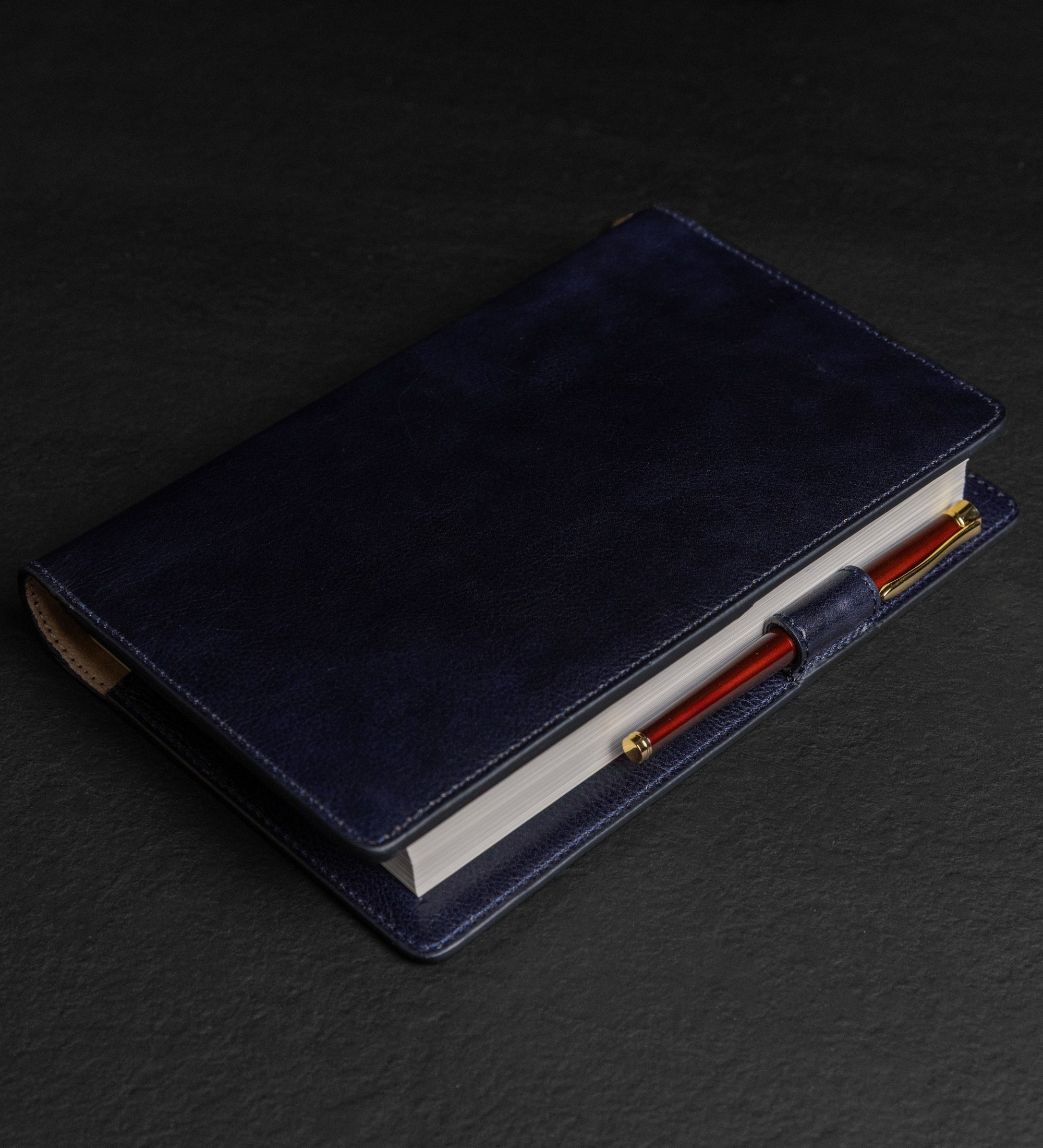 Tagebuch aus Leder mit nachfüllbarem A5-Notizblock - The Diary of a Nobody