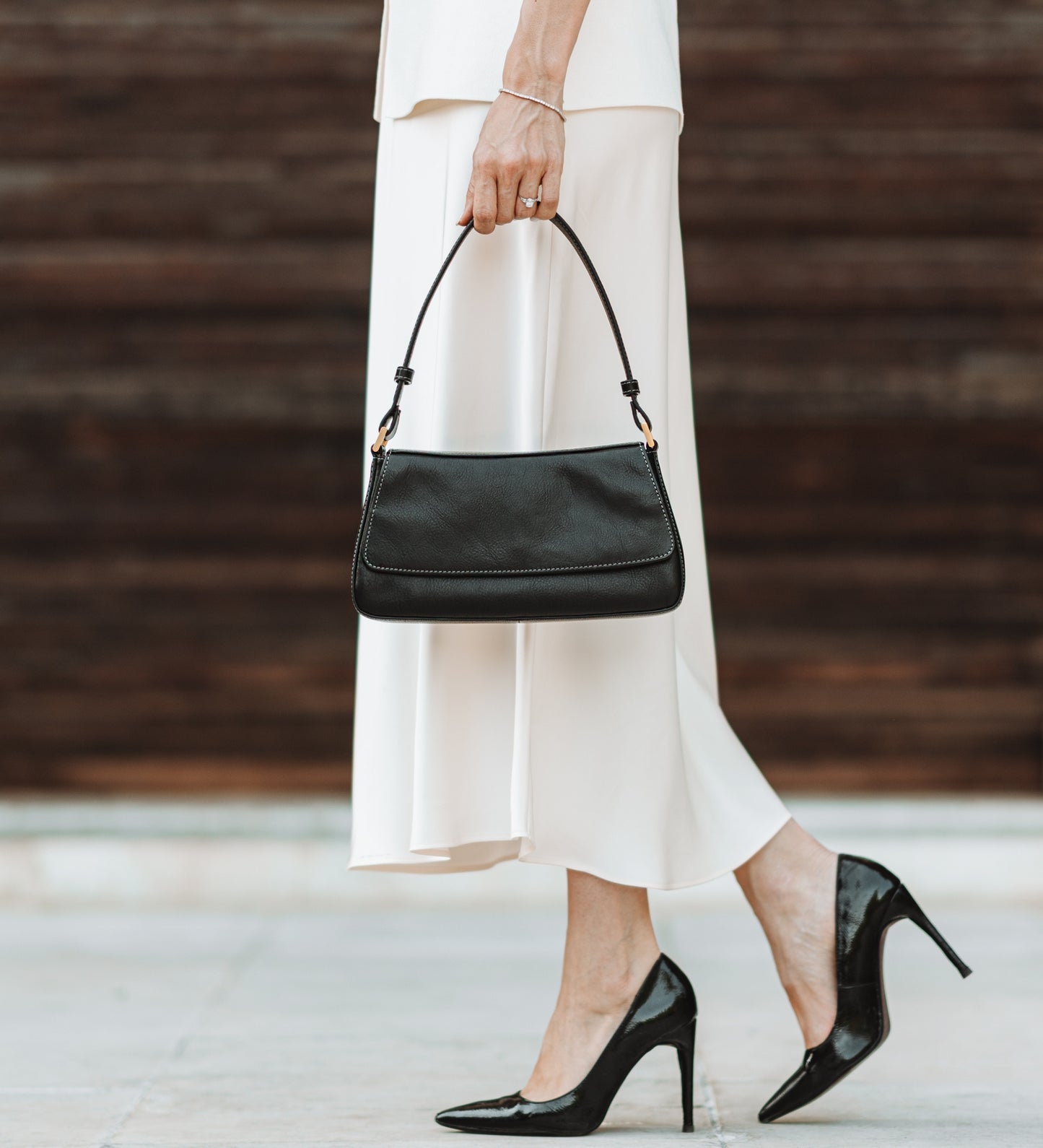 Baguette-Handtasche aus Leder für Damen - Bright Lights, Big City