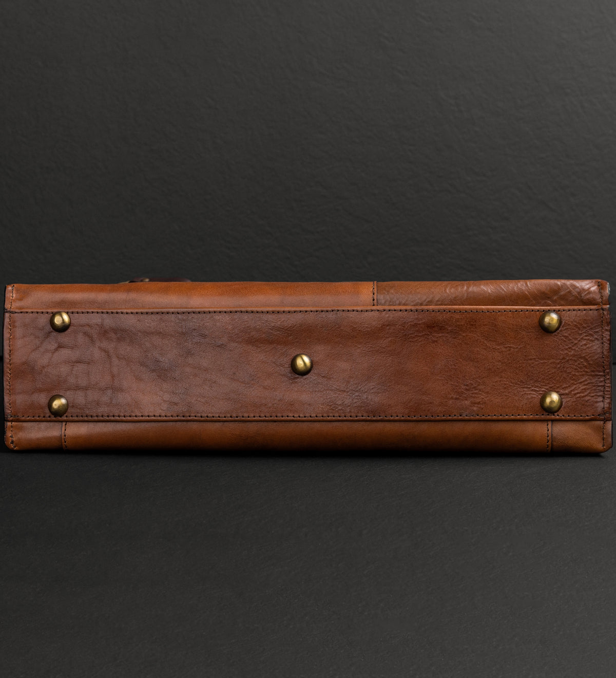 Braune Aktentasche aus Leder für Laptops - From Here to Eternity
