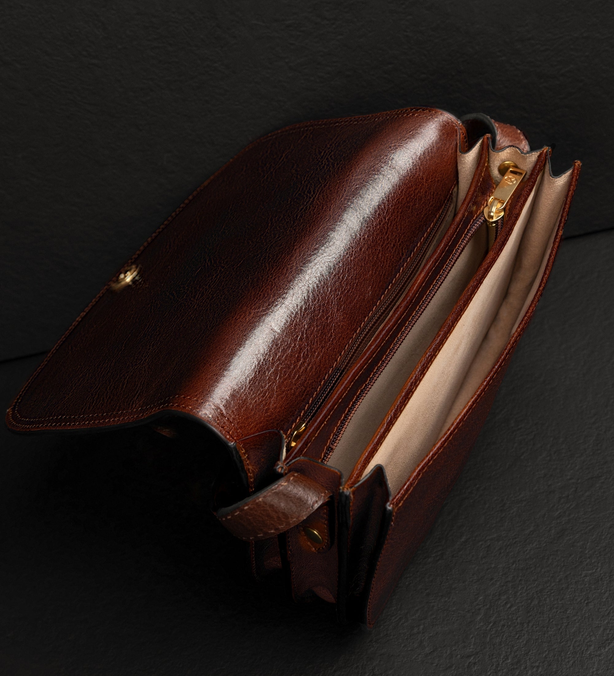 Satteltasche Umhängetasche aus Leder für Damen - Moonfleet