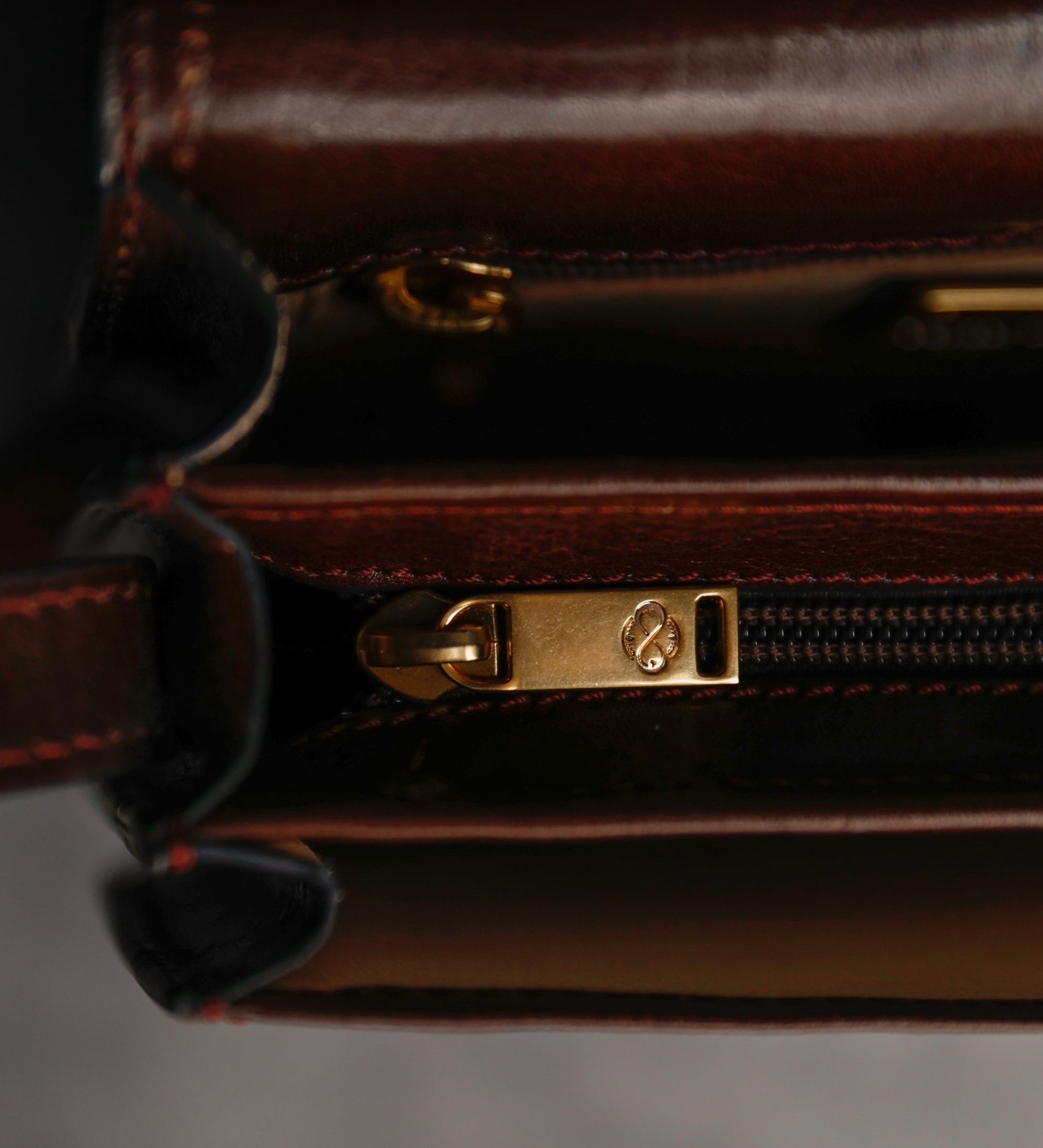 Satteltasche Umhängetasche aus Leder für Damen - Moonfleet
