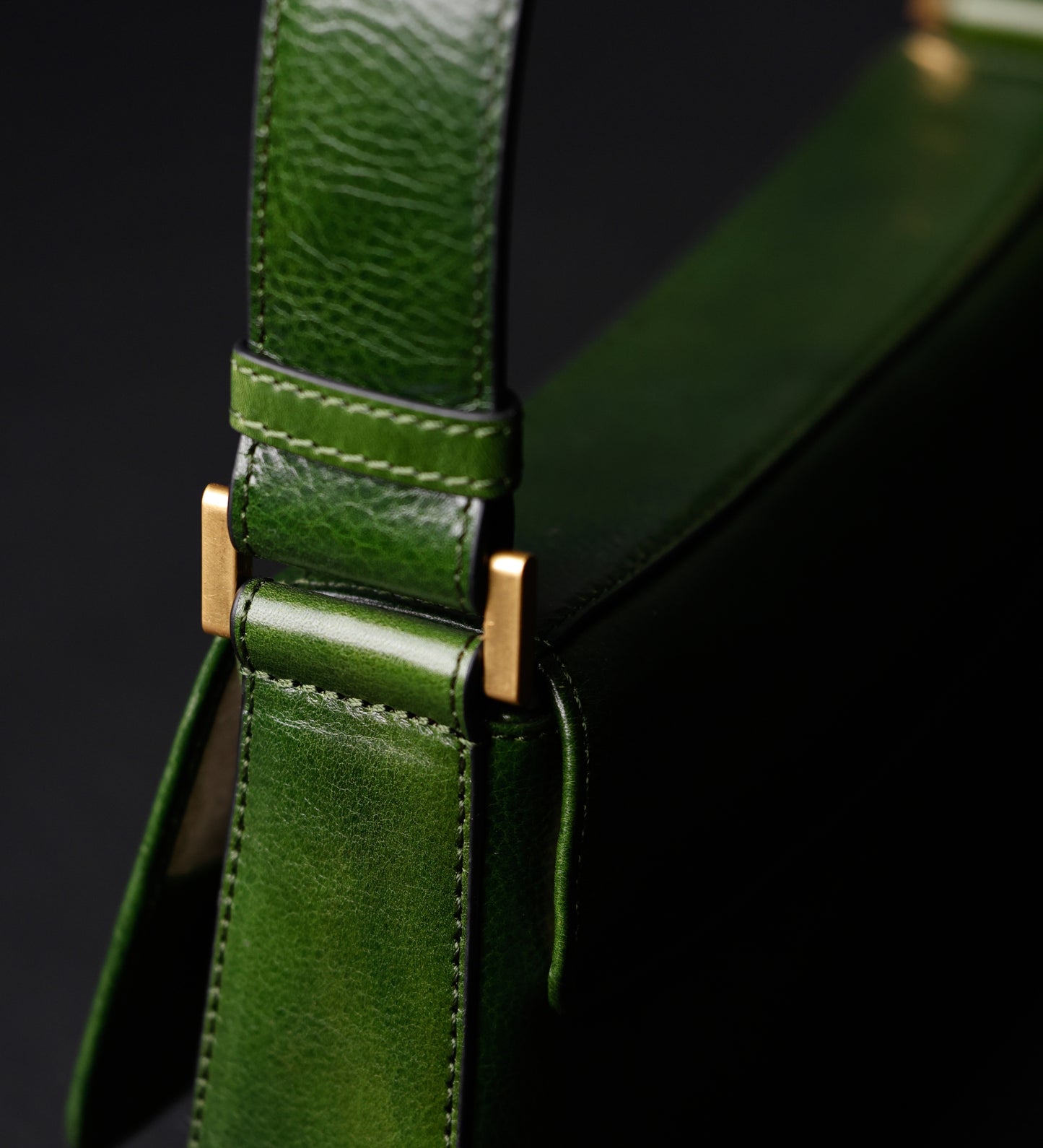 Baguette-Handtasche aus Leder für Damen - Bright Lights, Big City