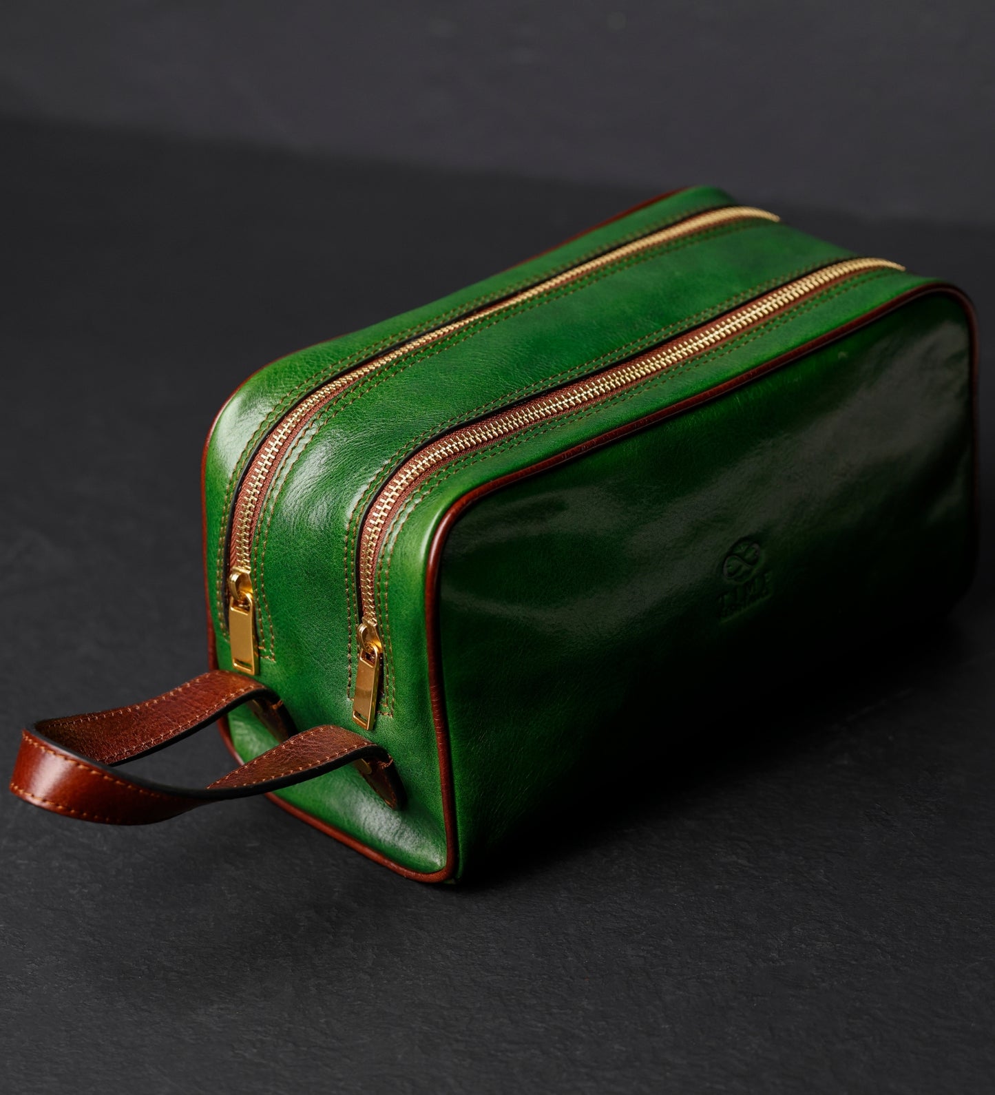 Kosmetiktasche aus Leder für Damen, Kulturbeutel - All the Kings Men