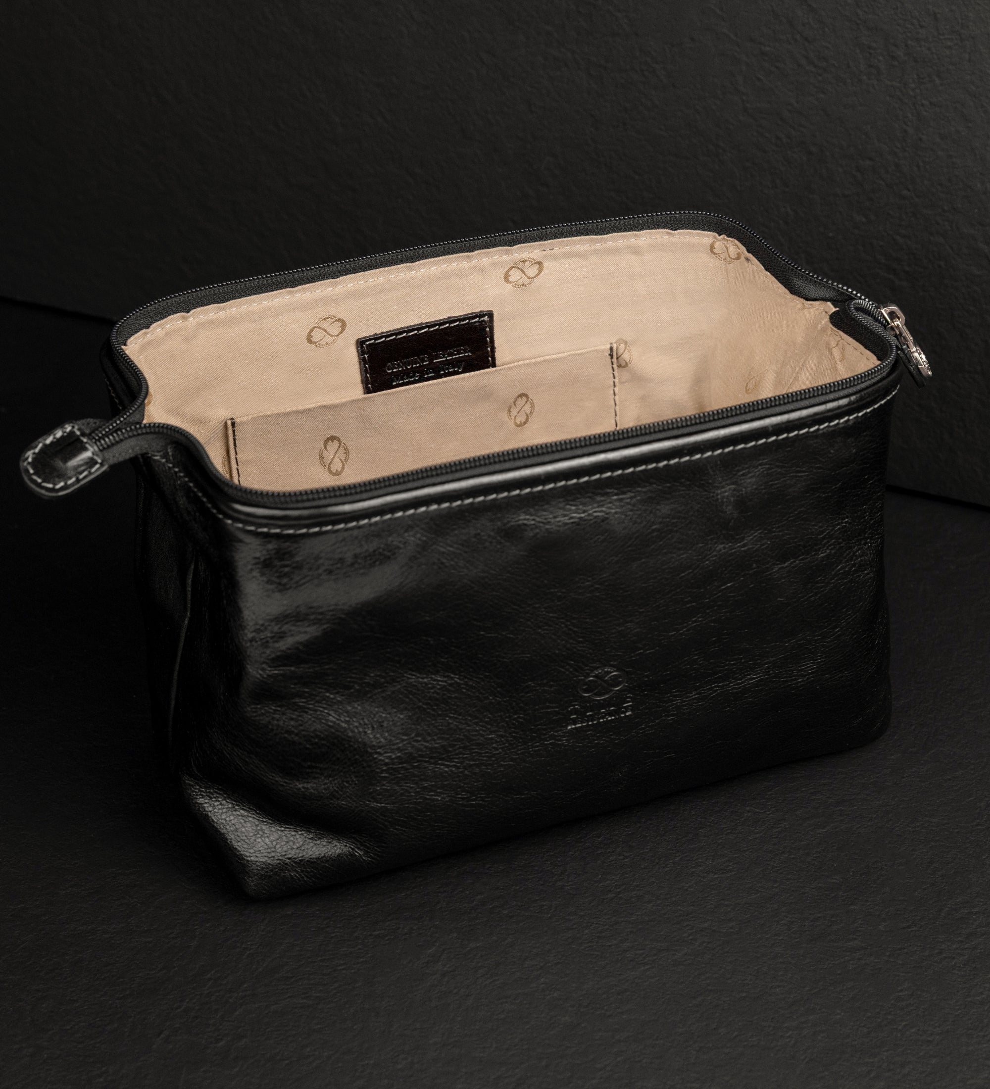 Kosmetiktasche aus Leder - Four Past Midnight