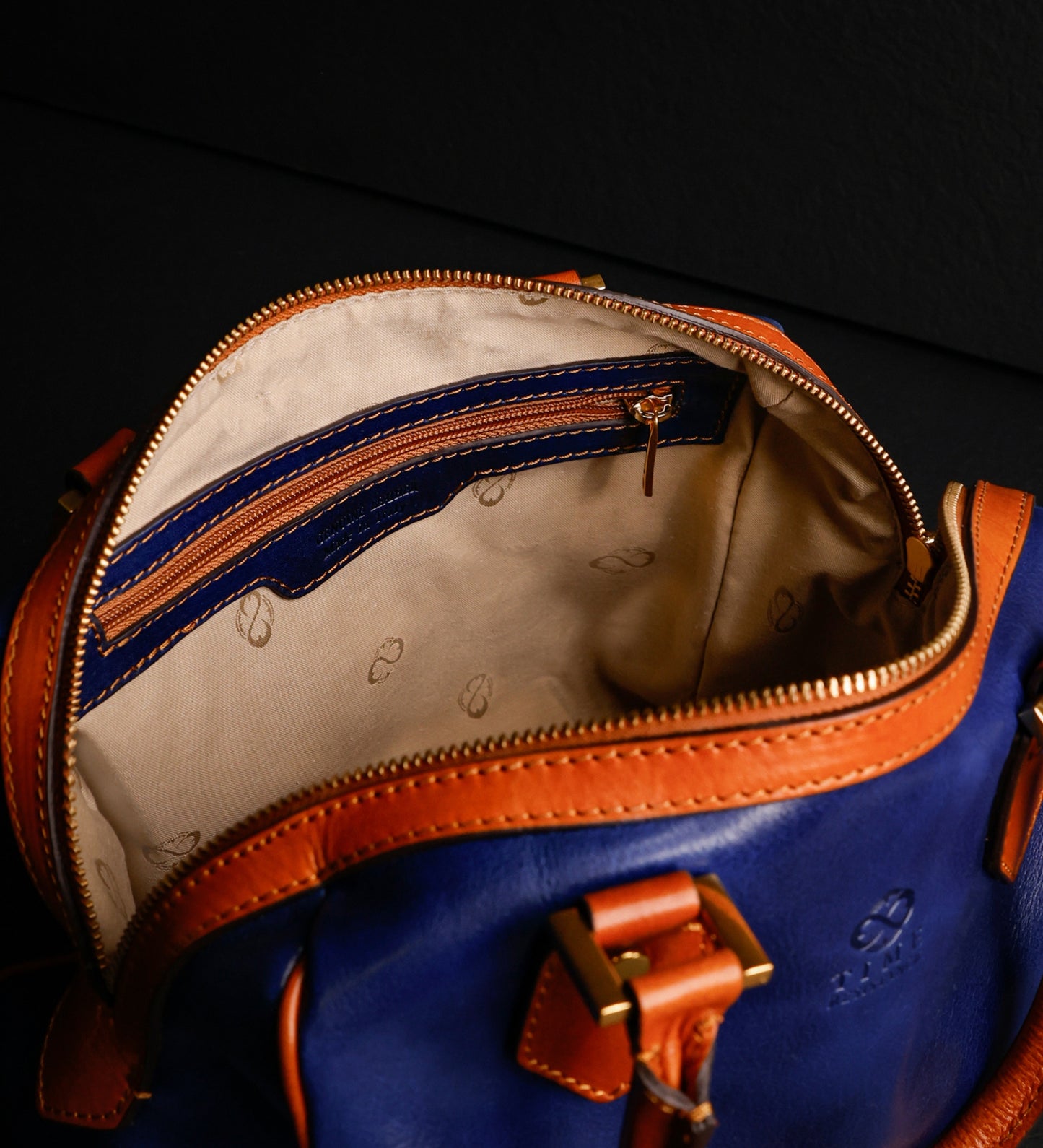 Fasstasche Handtasche aus Leder für Damen - Little Dorrit