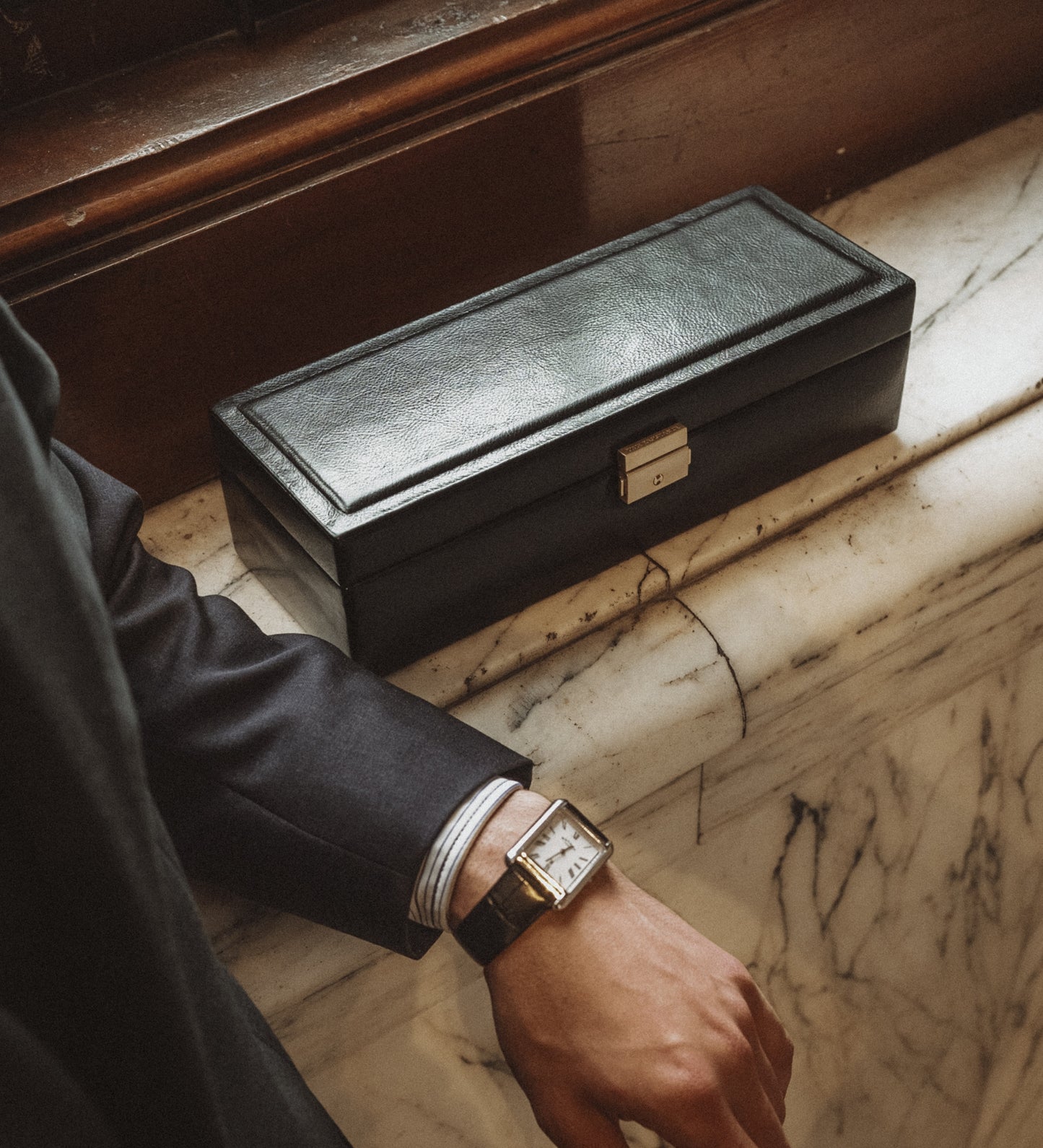 Uhrenbox aus Leder, Uhren-Organizer - Herzog