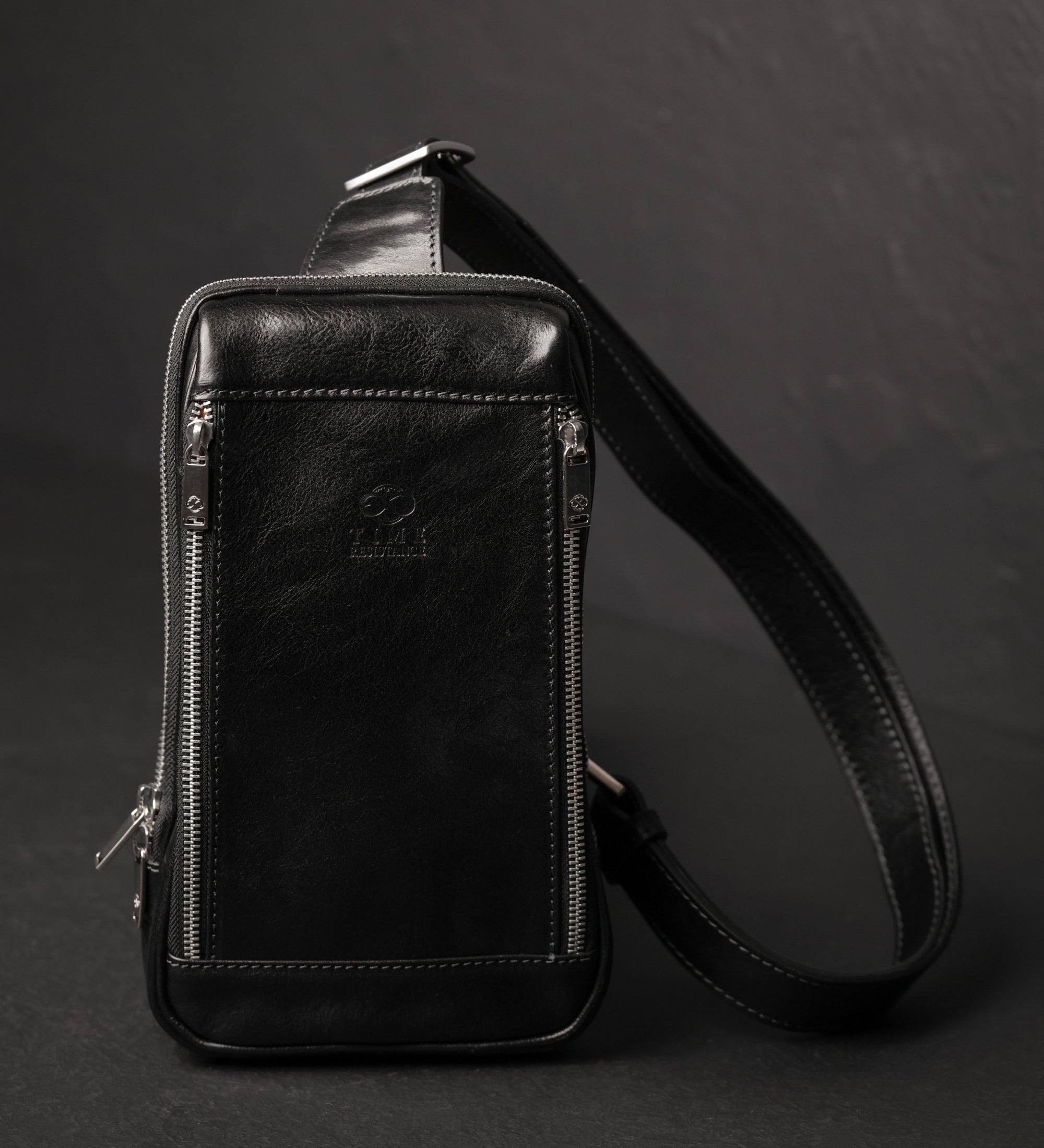 Sling Bag Brusttasche aus Leder - Kim
