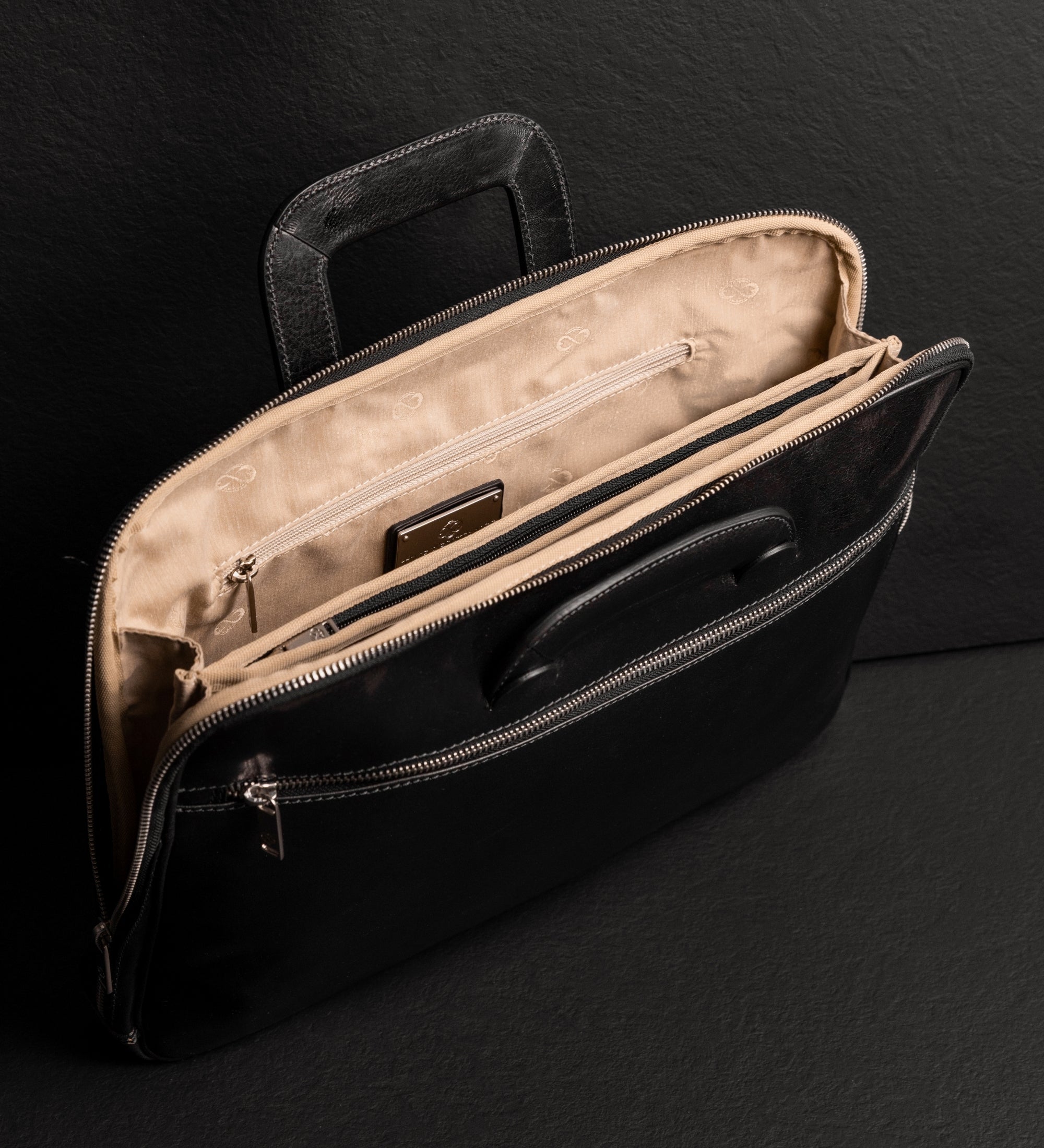 Aktentasche Laptoptasche aus Leder - Brave New World