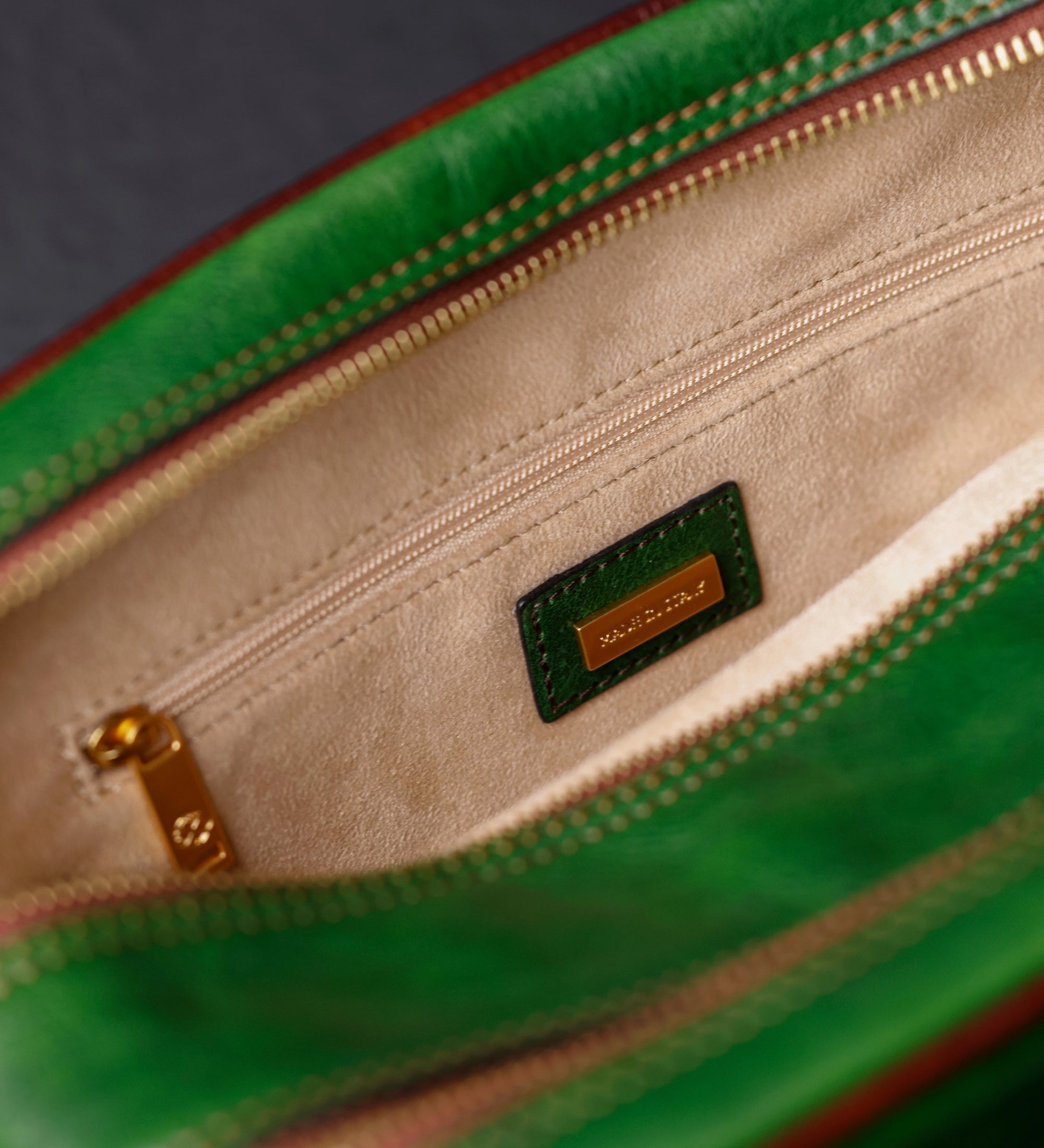 Kosmetiktasche aus Leder für Damen, Kulturbeutel - All the Kings Men