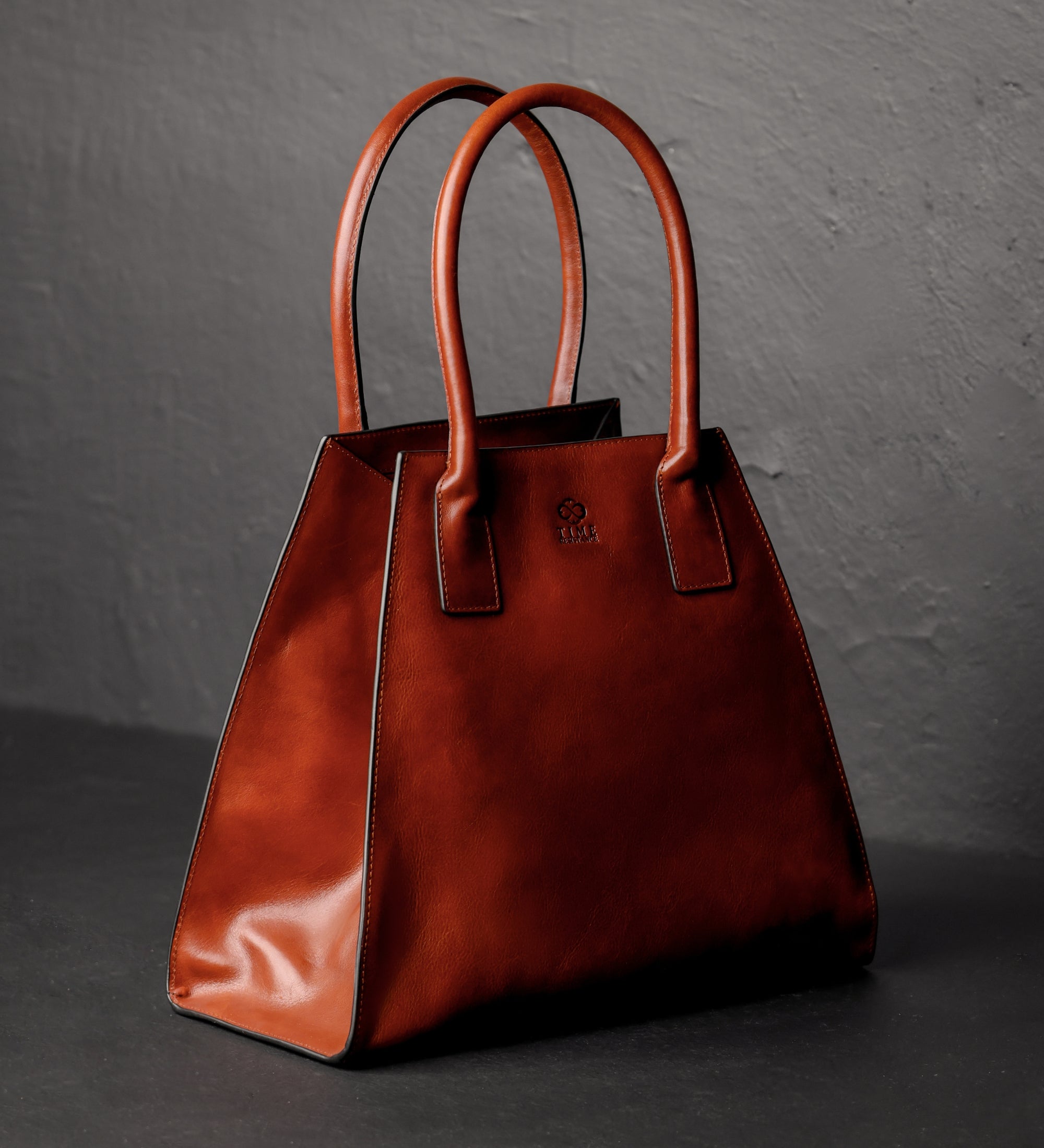 Handtasche aus Leder für Damen – The Woman In White