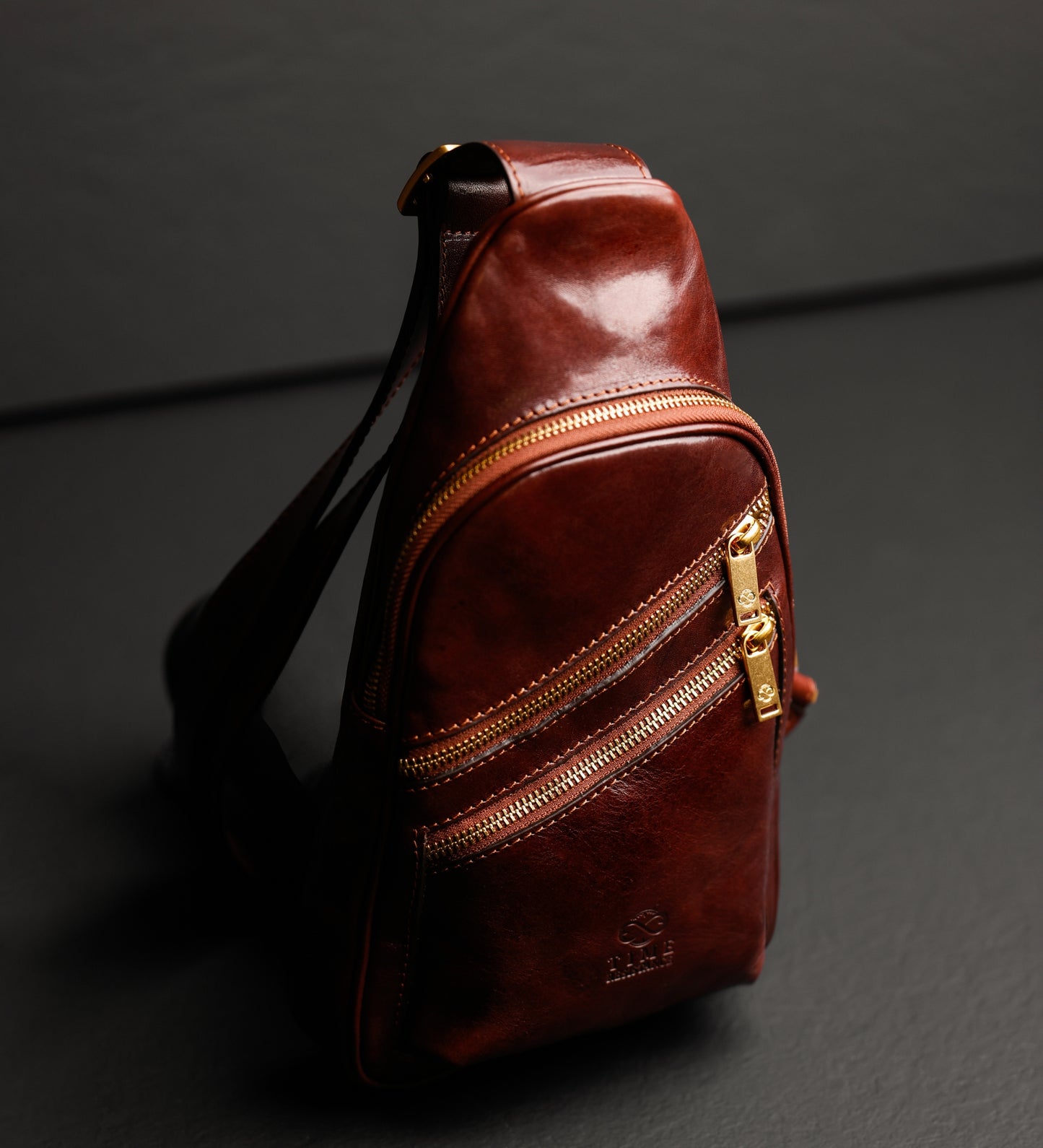 Schultertasche aus Leder - Catch-22
