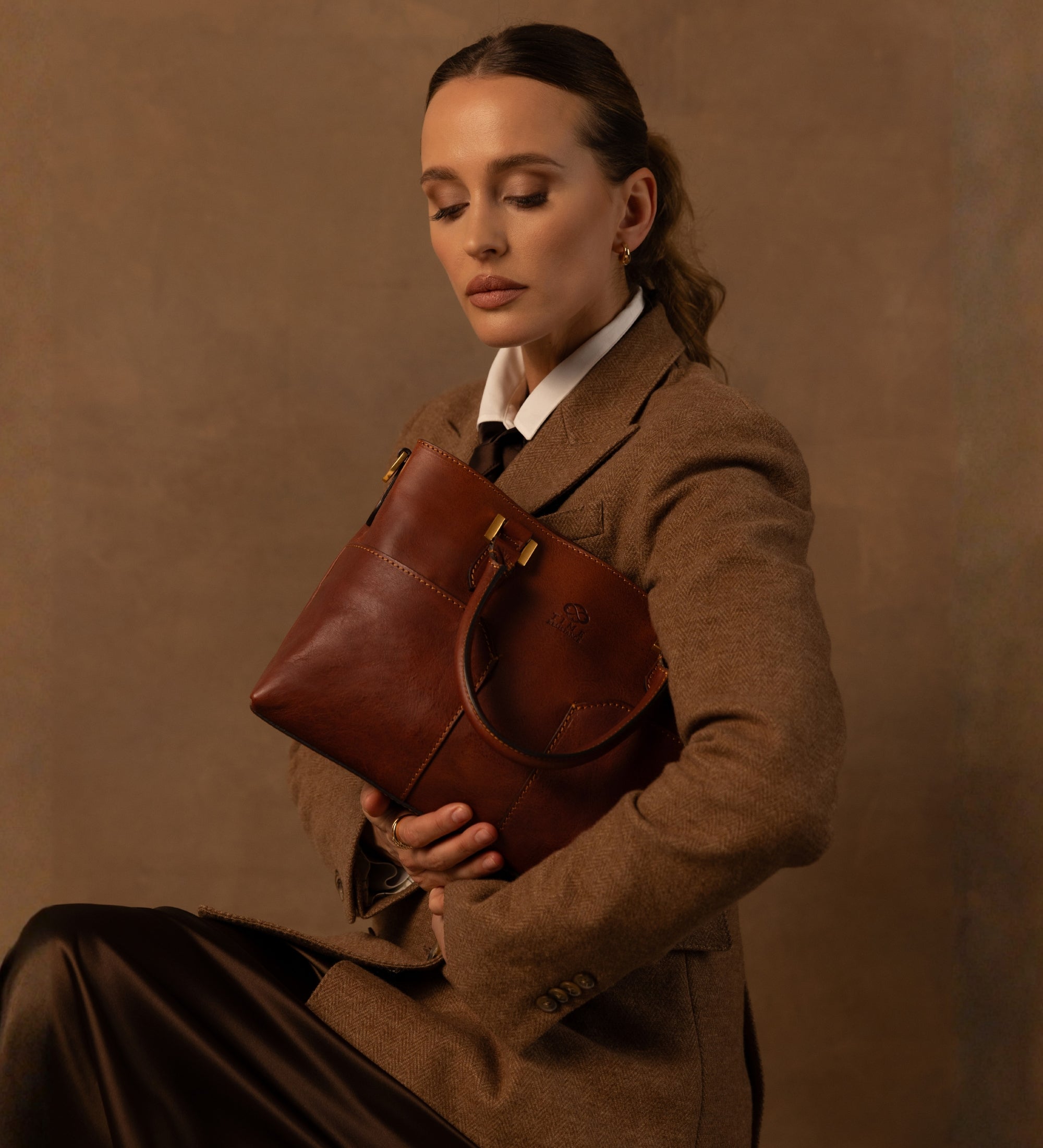 Damen Handtasche Schultertasche aus Leder - Camilla