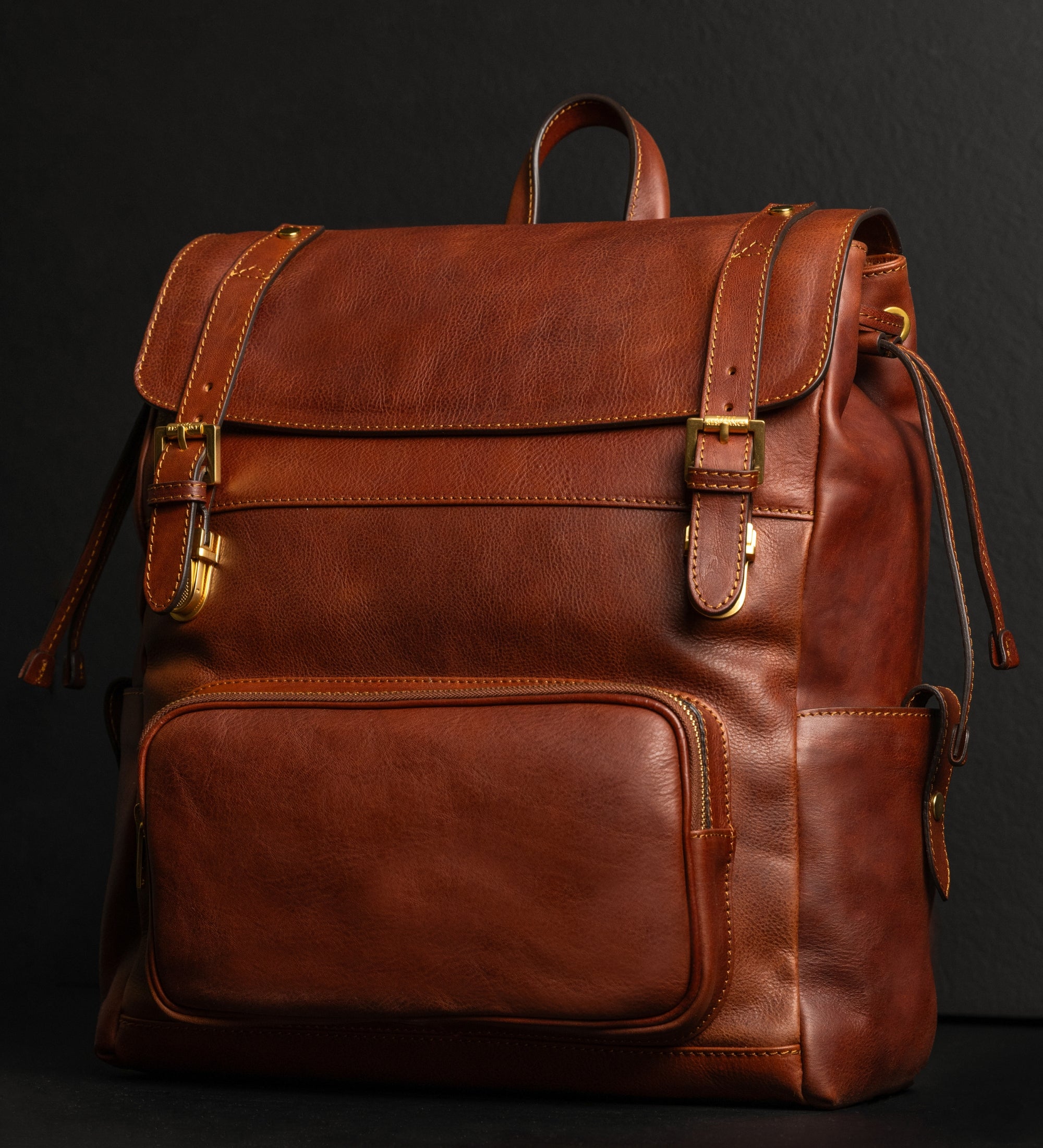 Rucksack aus Leder - The Good Earth