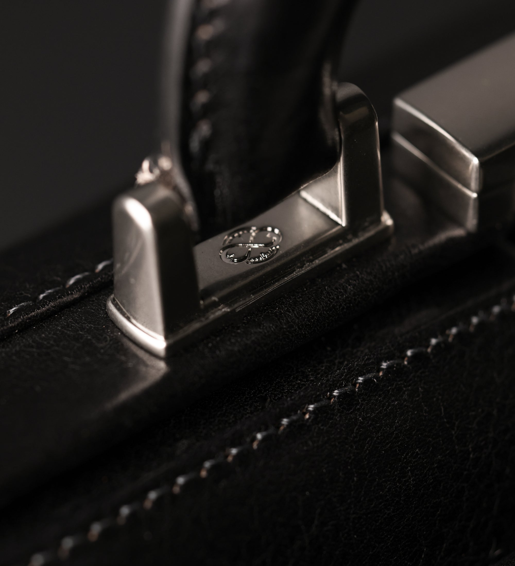 Große Arzttasche aus Italienischem Leder für Damen - The Master and Margarita