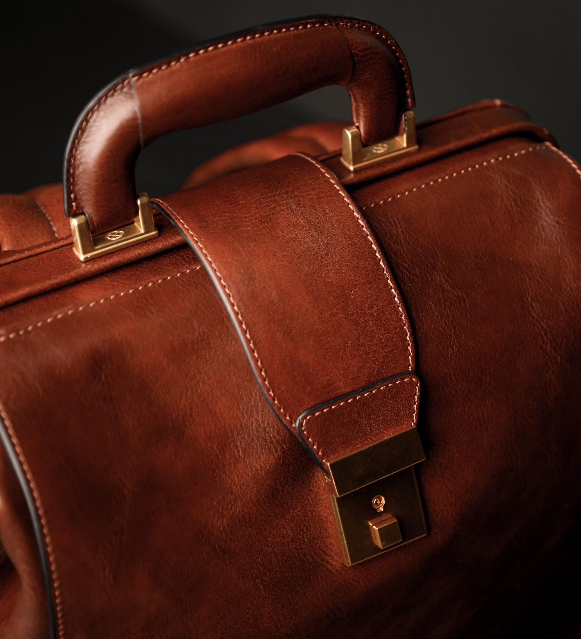 Rucksack aus Leder - A Brief Story of Time