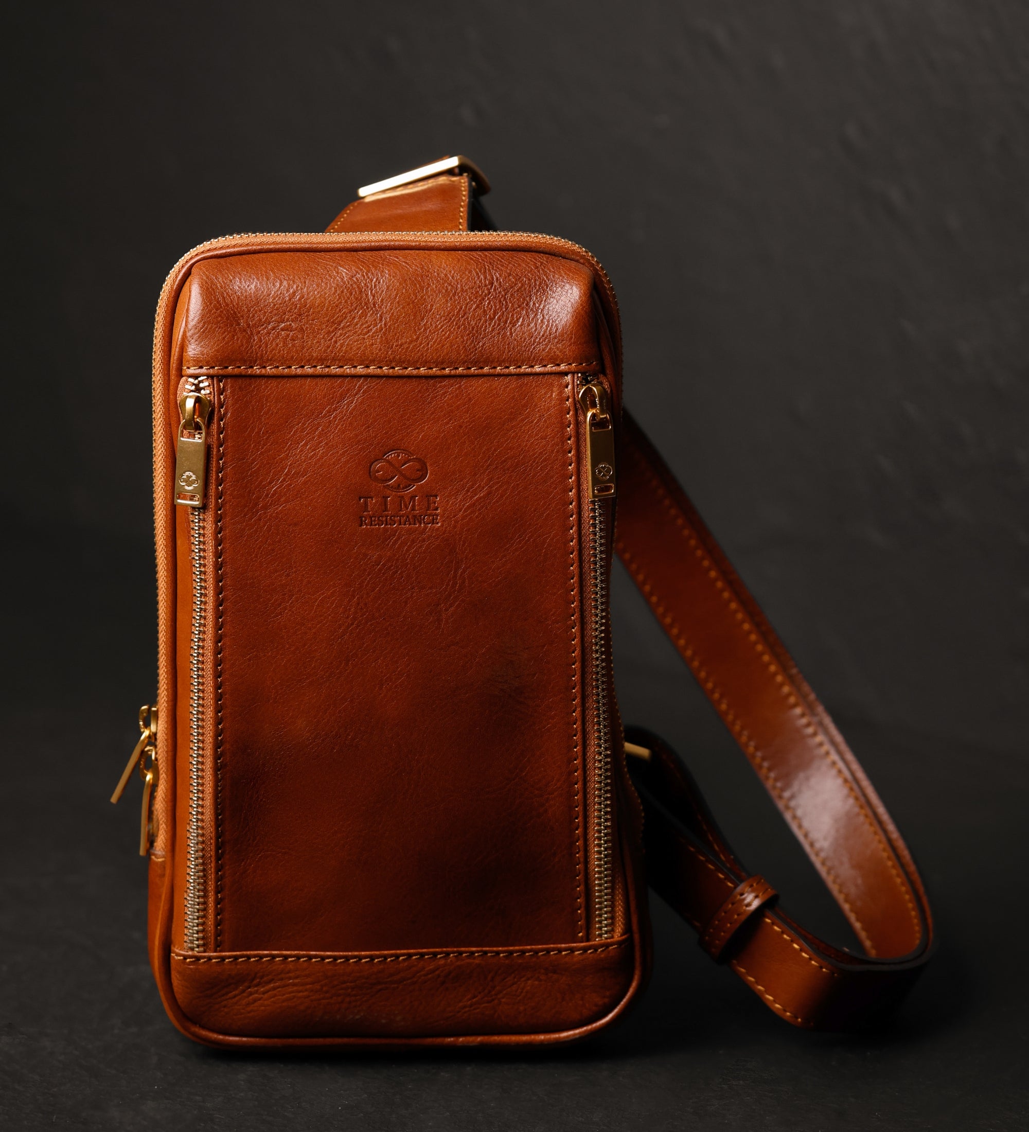 Sling Bag Brusttasche aus Leder - Kim