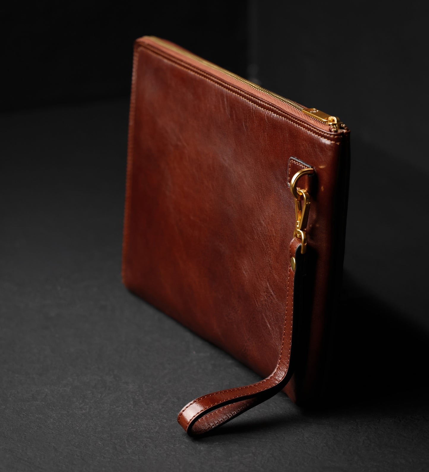 Große Clutch für Herren aus Leder - The Brothers Karamazov