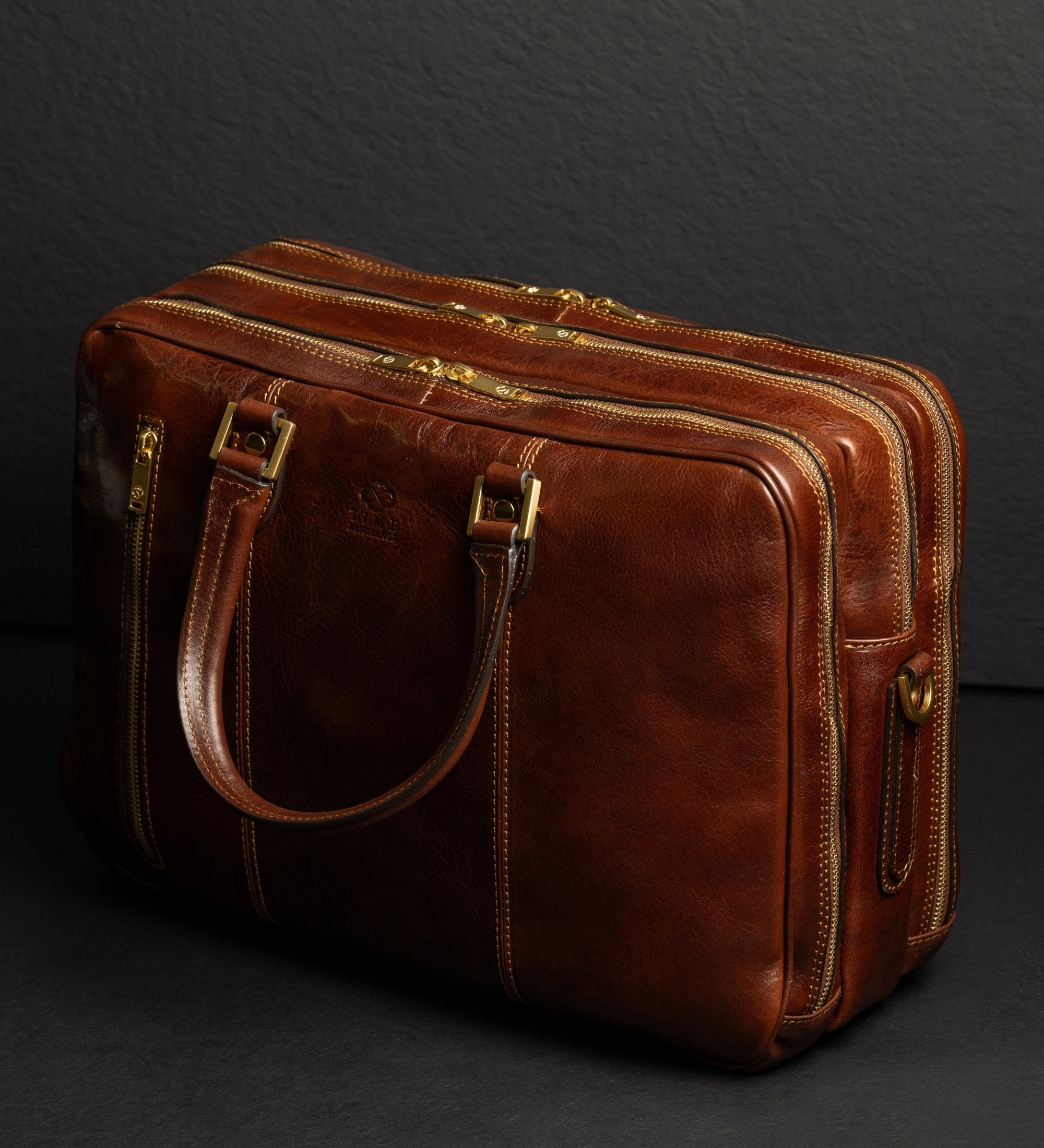 Wandelbarer Aktentaschen-Rucksack aus Leder - A Farewell to Arms