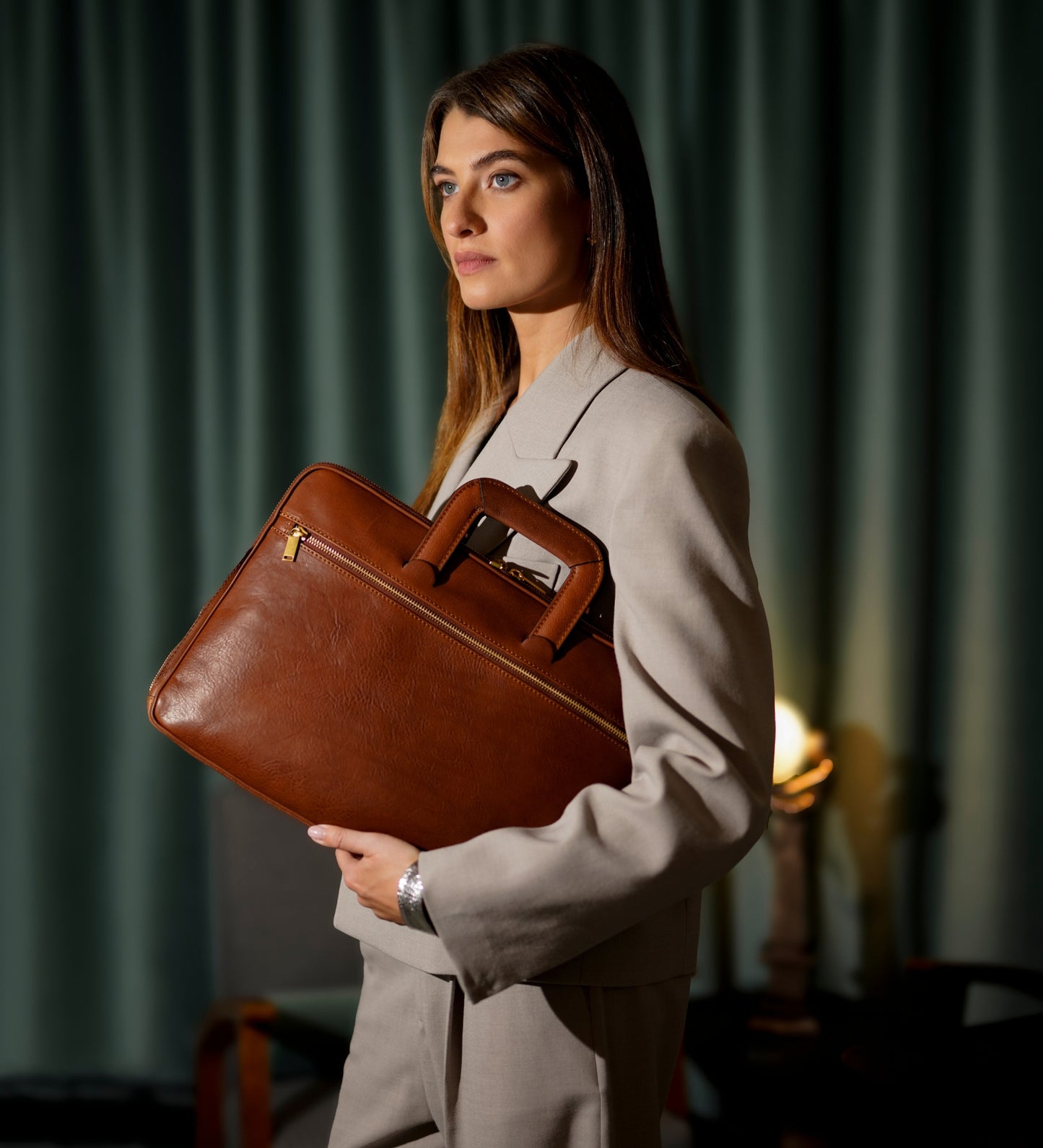 Aktentasche aus Leder für Damen, Laptoptasche - Brave New World