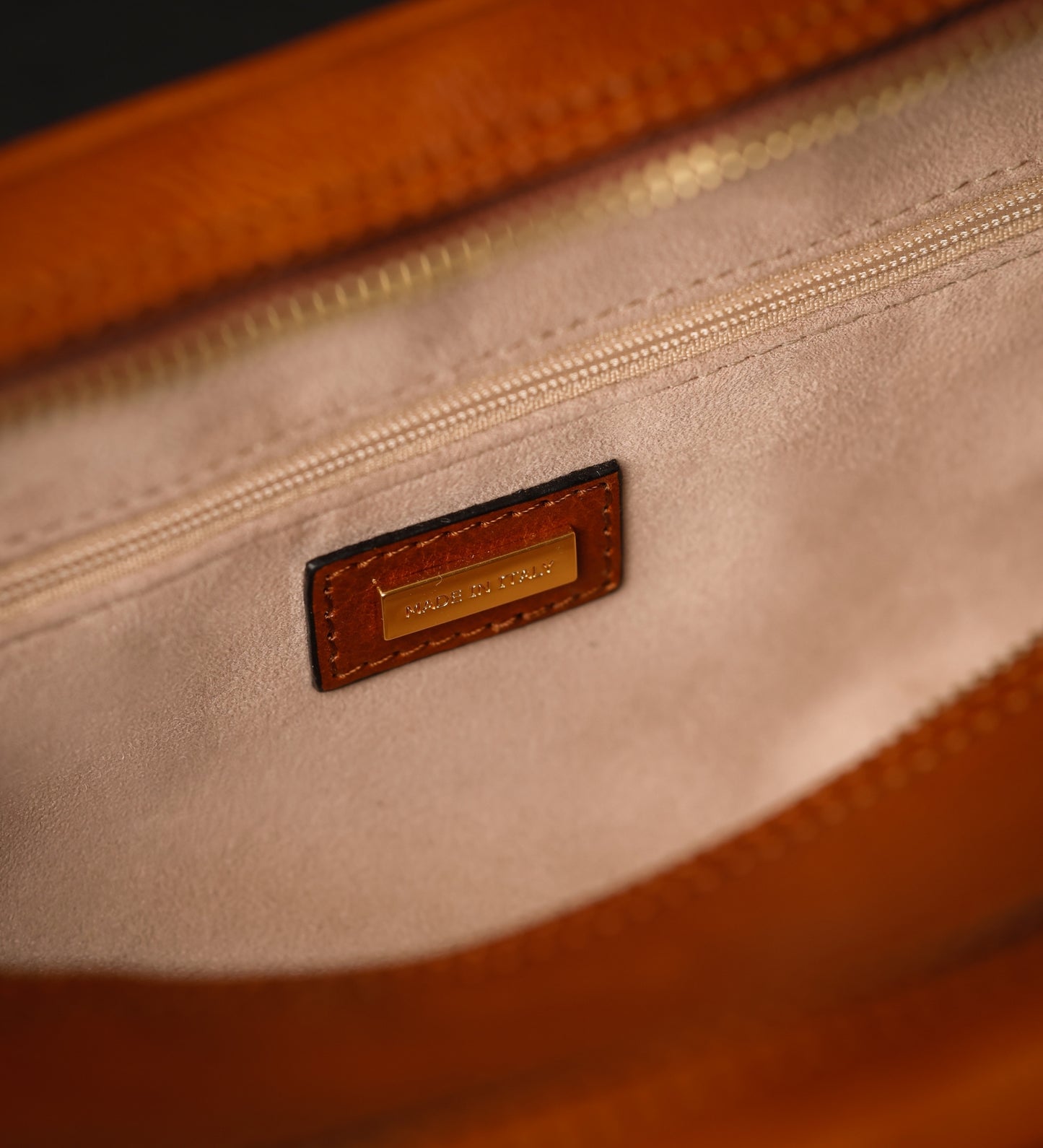 Kosmetiktasche aus Leder für Damen, Kulturbeutel - All the Kings Men