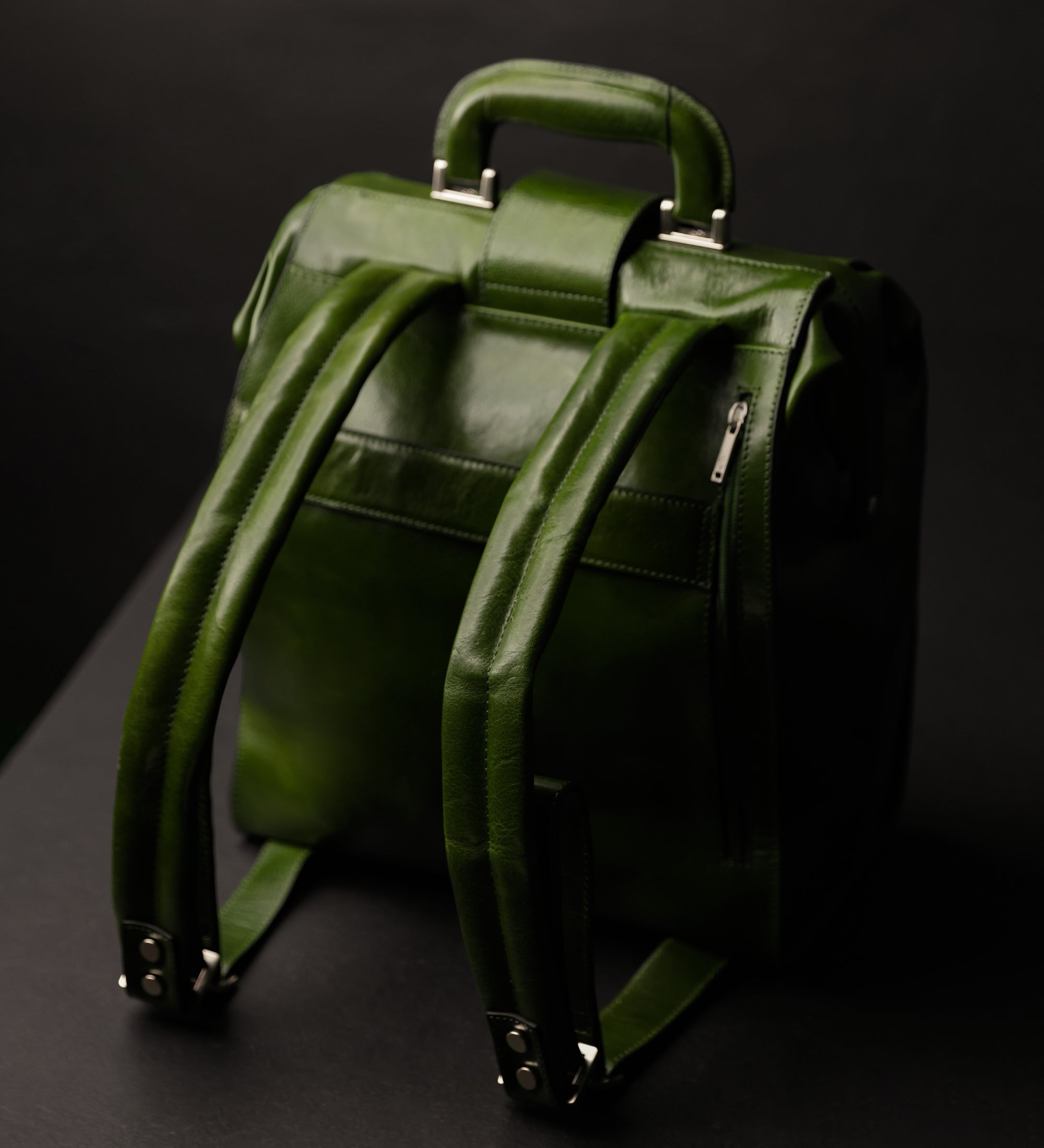 Rucksack aus Leder - A Brief Story of Time