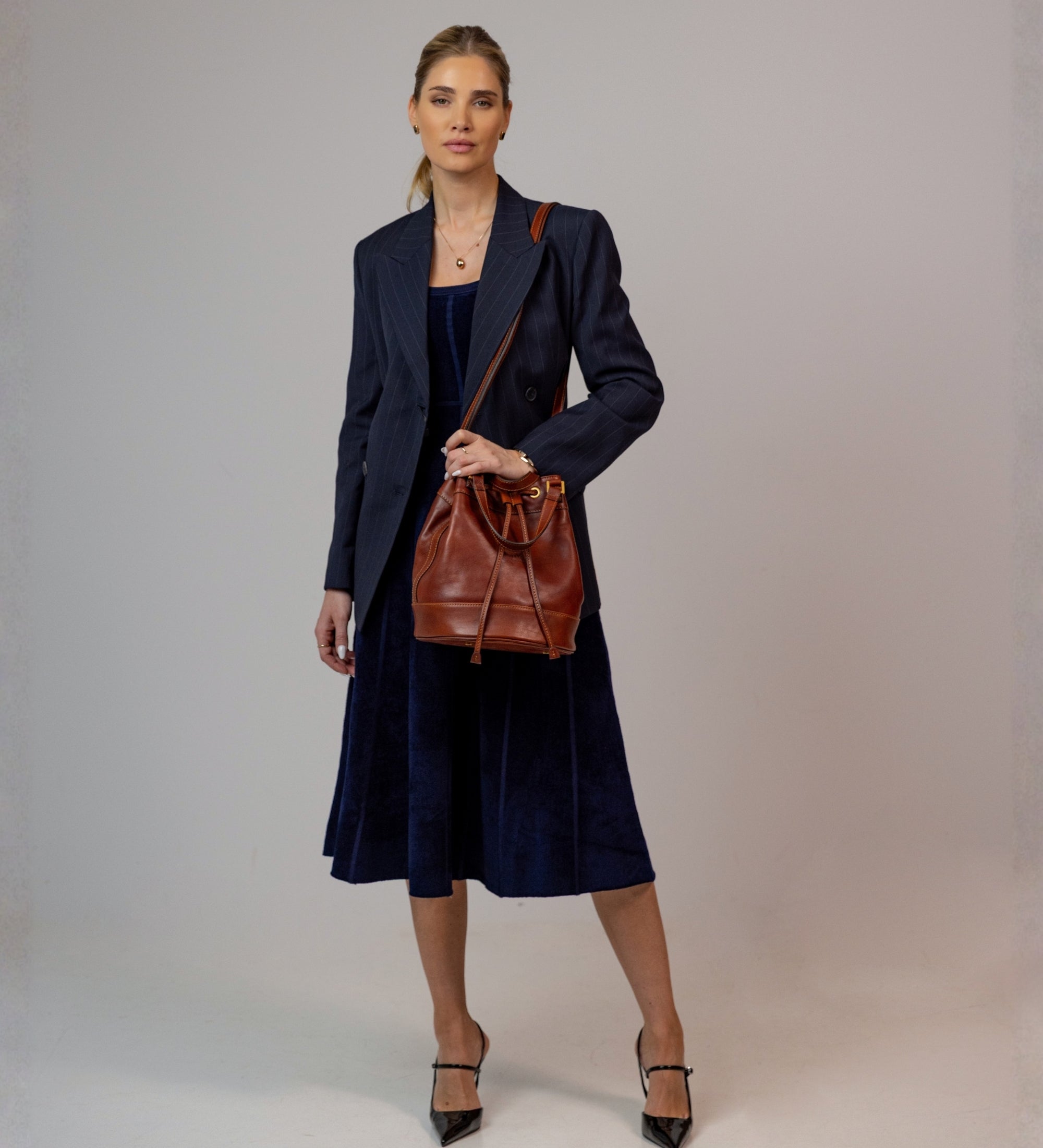 Beuteltasche aus Leder für Damen - Light In August