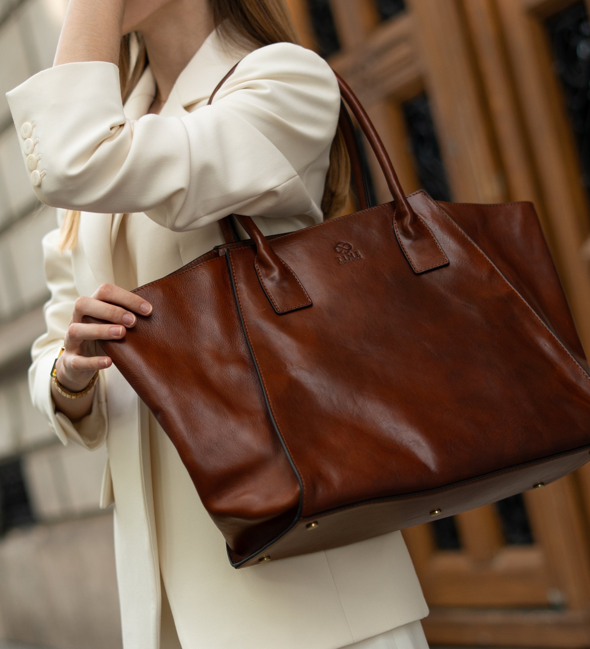 Handtasche aus Leder für Damen – The Woman In White