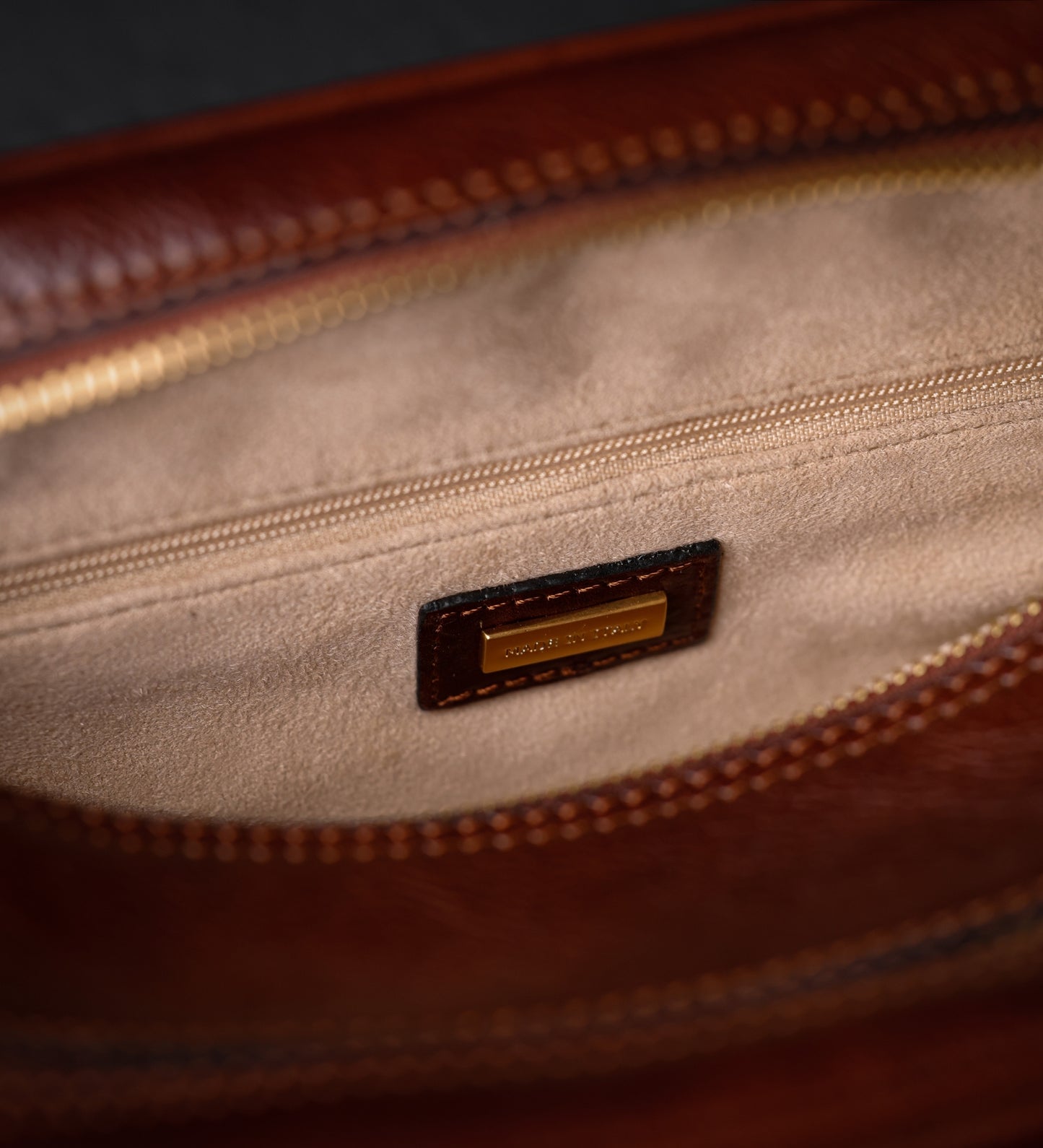 Kosmetiktasche aus Leder für Damen, Kulturbeutel - All the Kings Men
