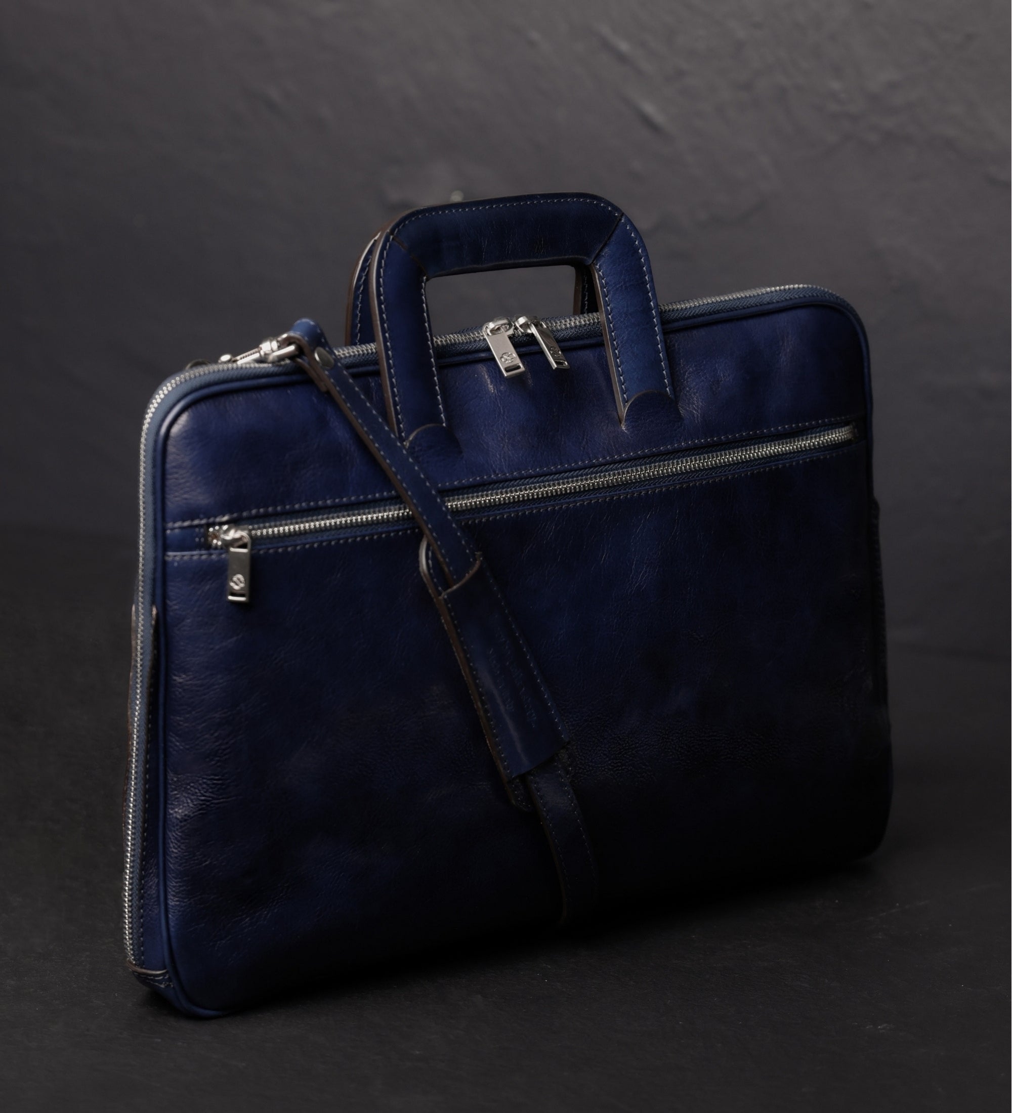 Aktentasche Laptoptasche aus Leder - Brave New World