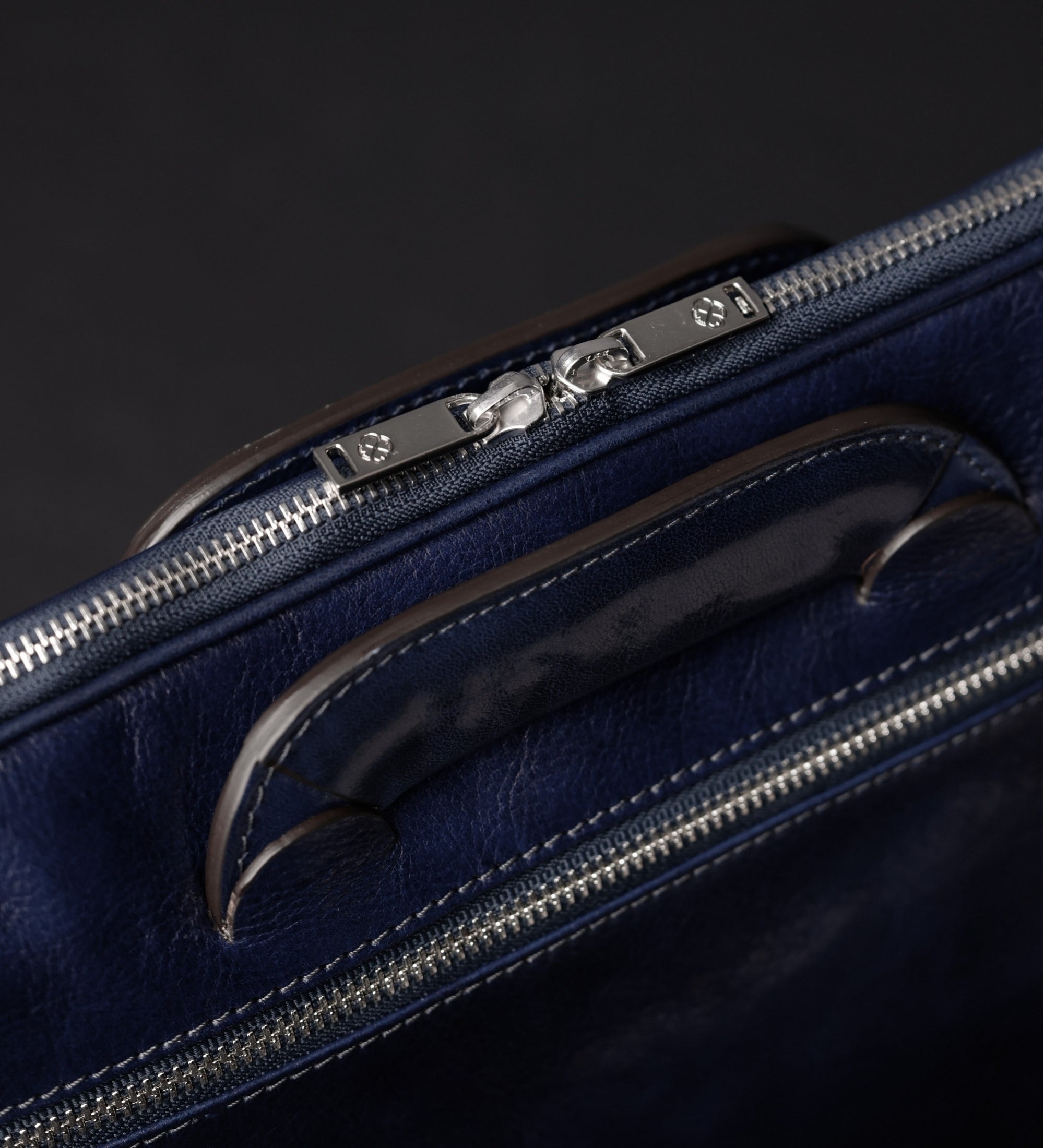 Aktentasche aus Leder für Damen, Laptoptasche - Brave New World
