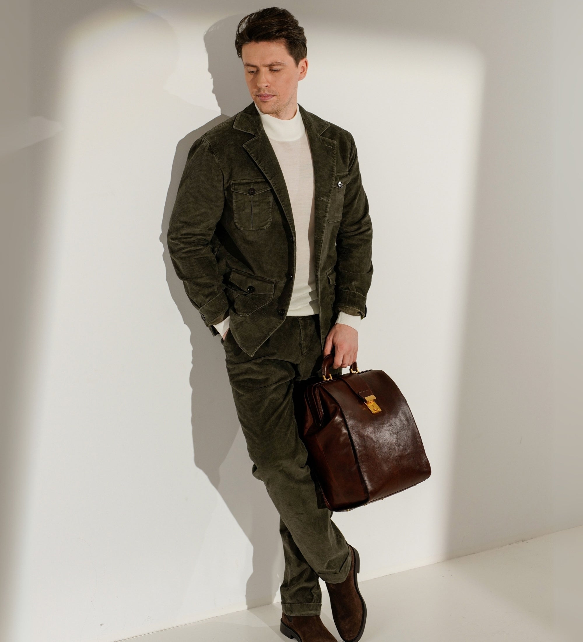 Rucksack aus Leder - A Brief Story of Time