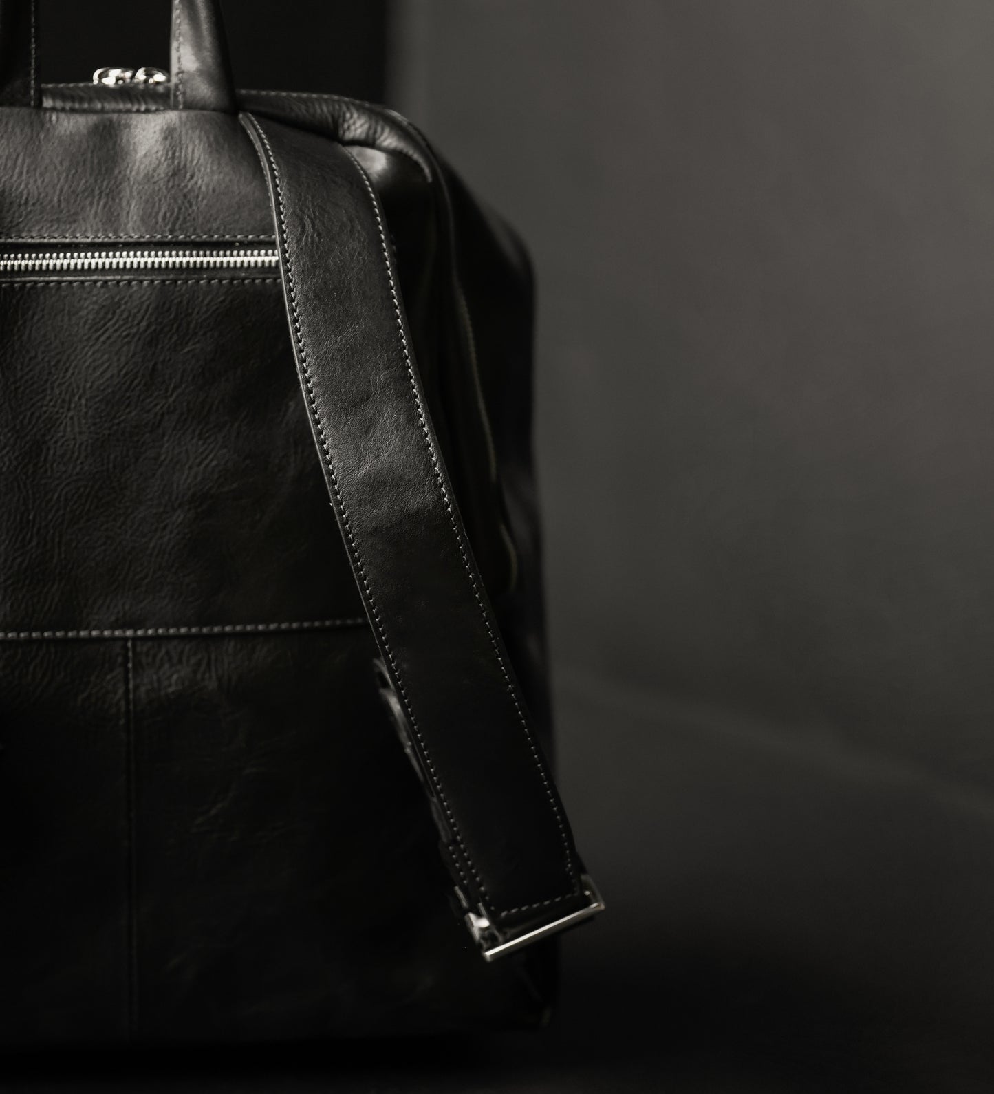 Rucksack aus Leder für Damen - A Bend in the River
