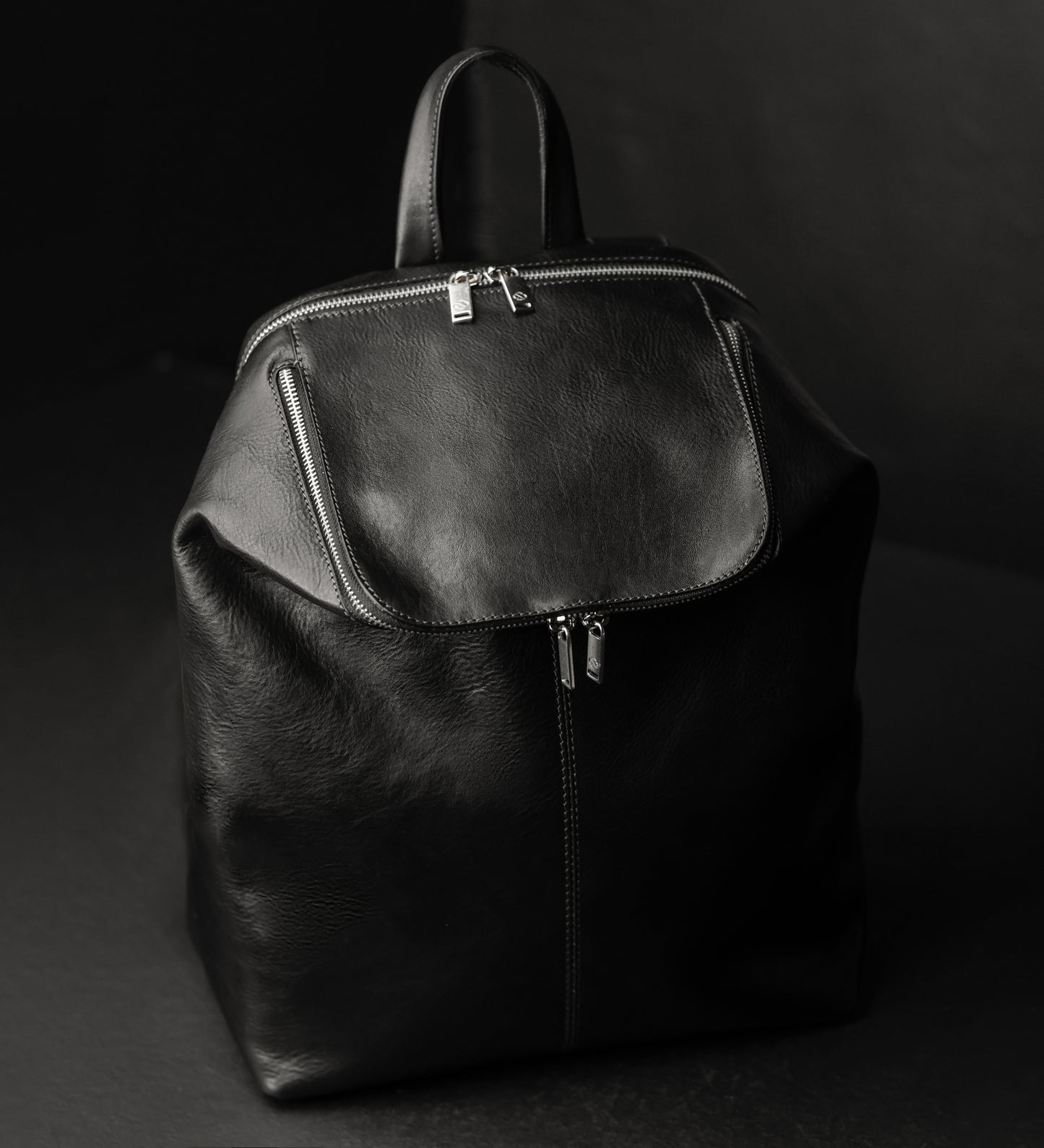 Rucksack aus Leder für Damen - A Bend in the River