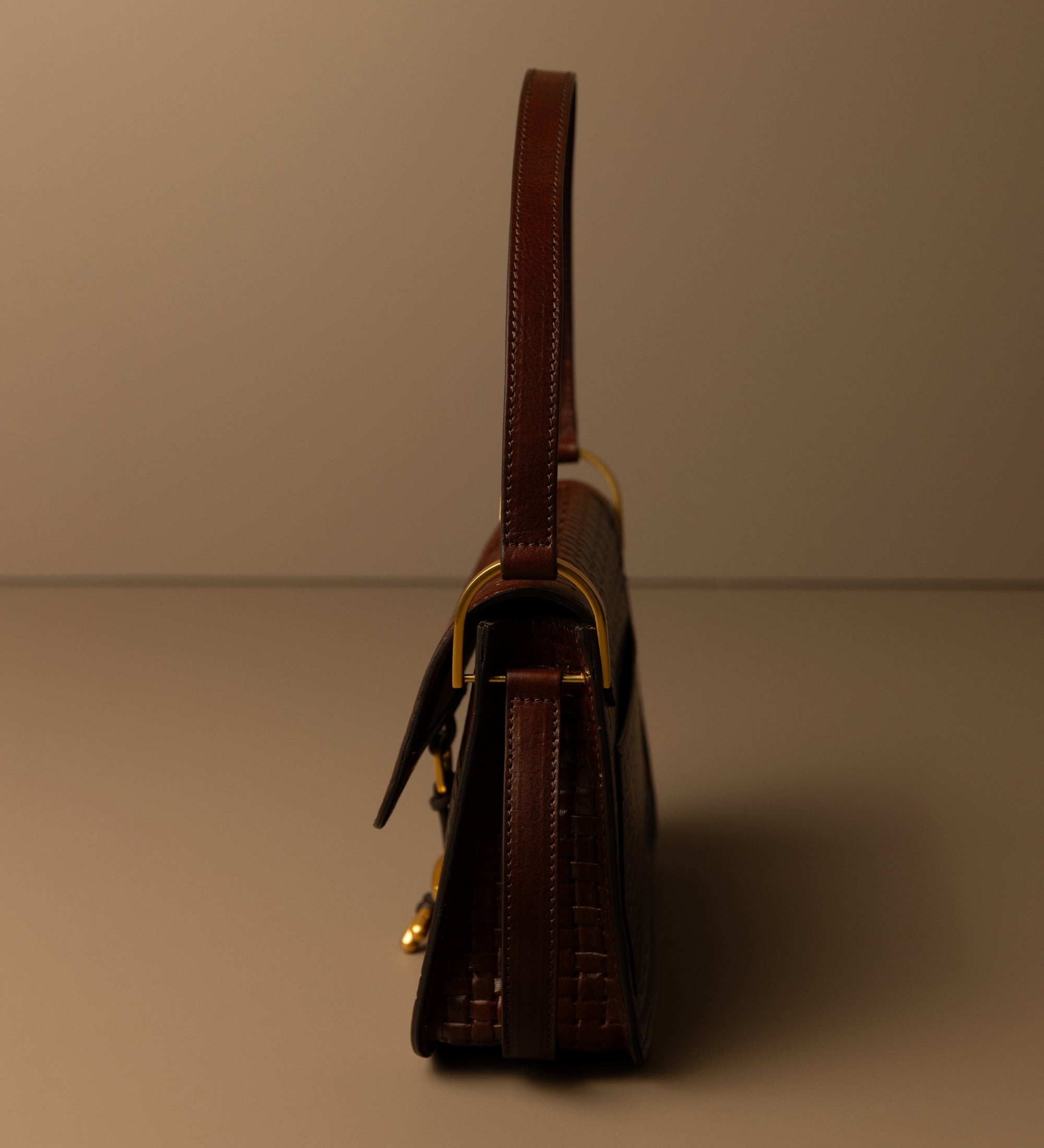 Leder-Tasche mit Klappe für Damen - Possession