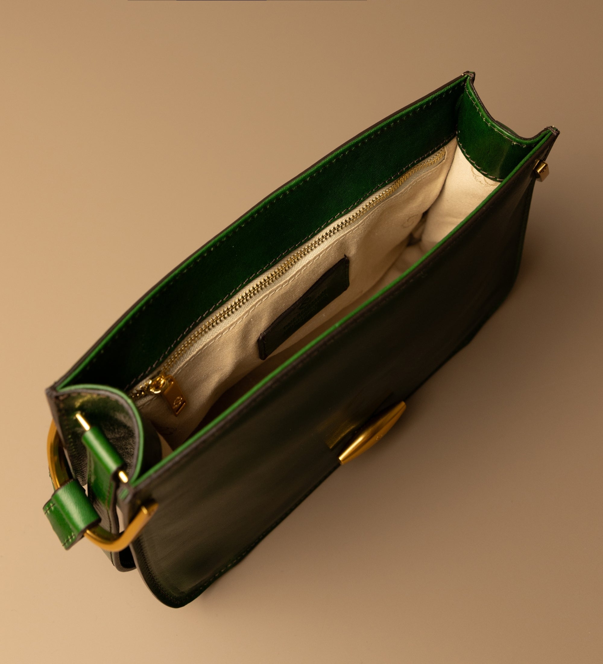 Leder-Tasche mit Klappe für Damen - Possession