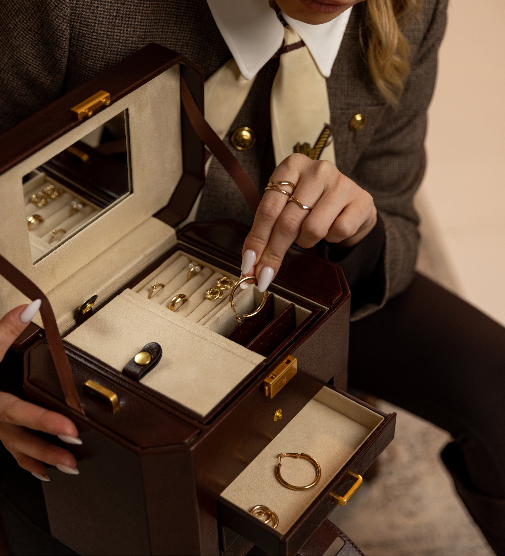 Große Schmuckkästchen aus Leder für Damen - A Handful of Dust