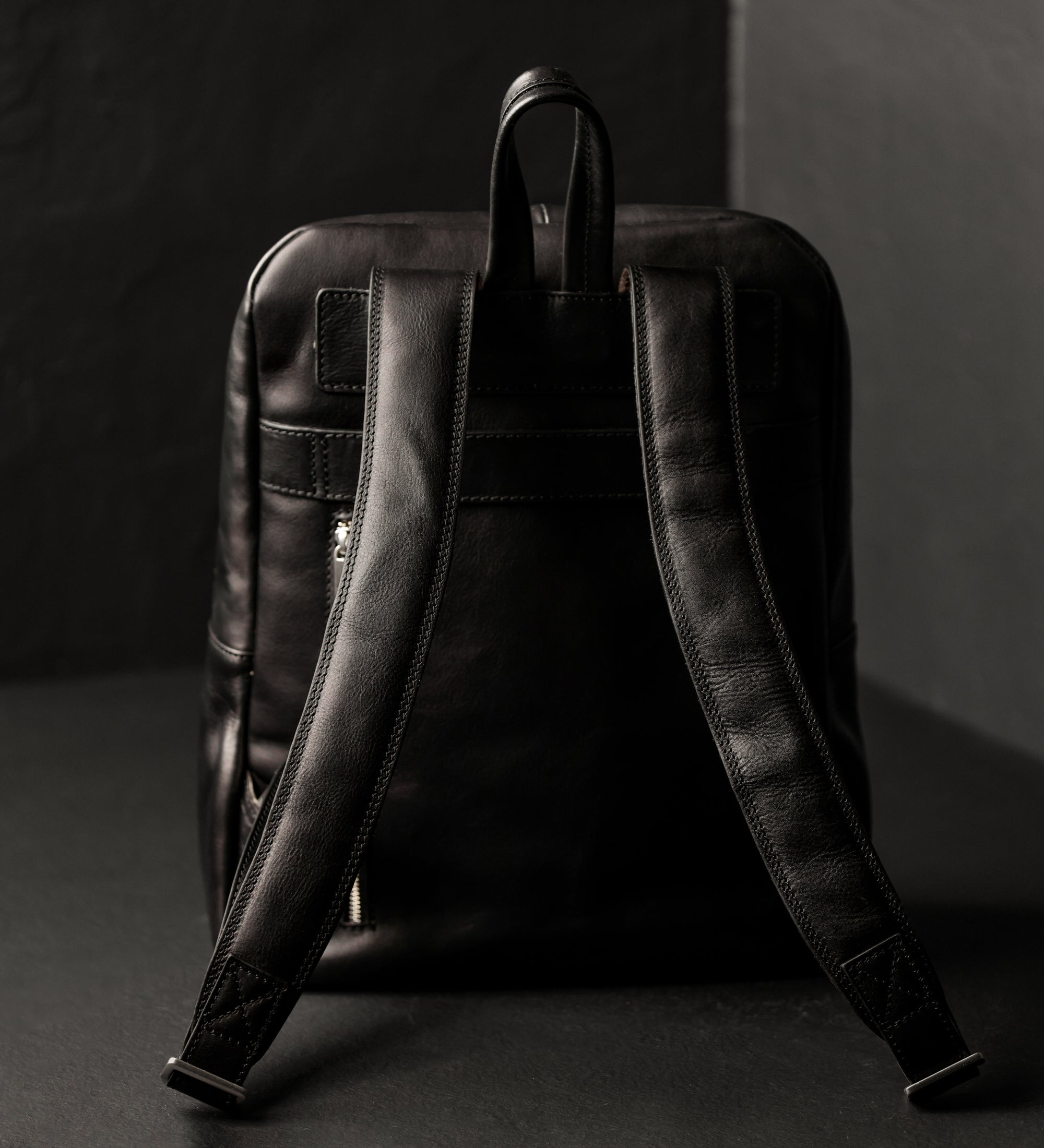 Damen Rucksack Reisetasche aus Leder - The Divine Comedy